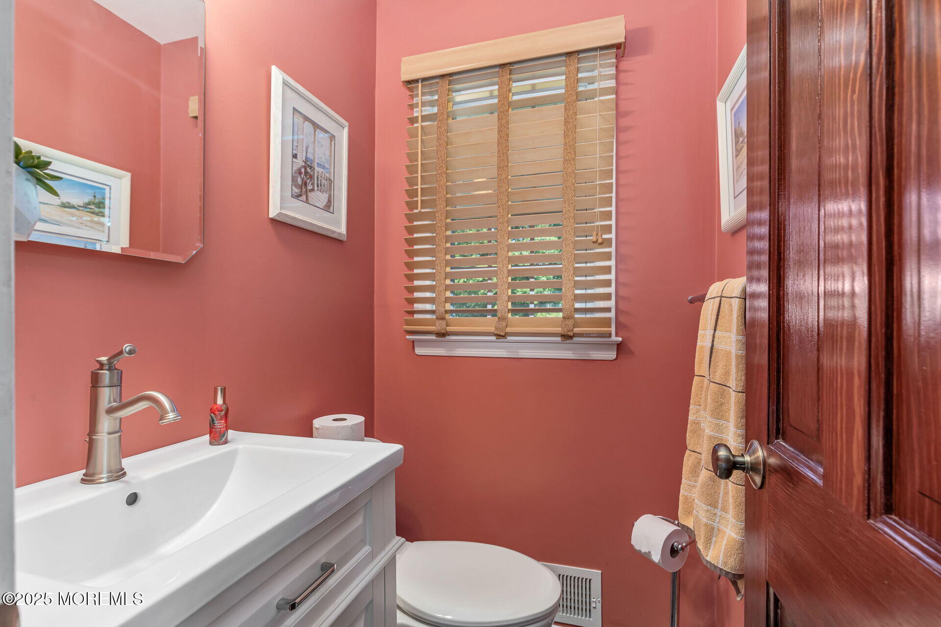 44 Devonshire Court, Middletown, NJ, 07748 image 28