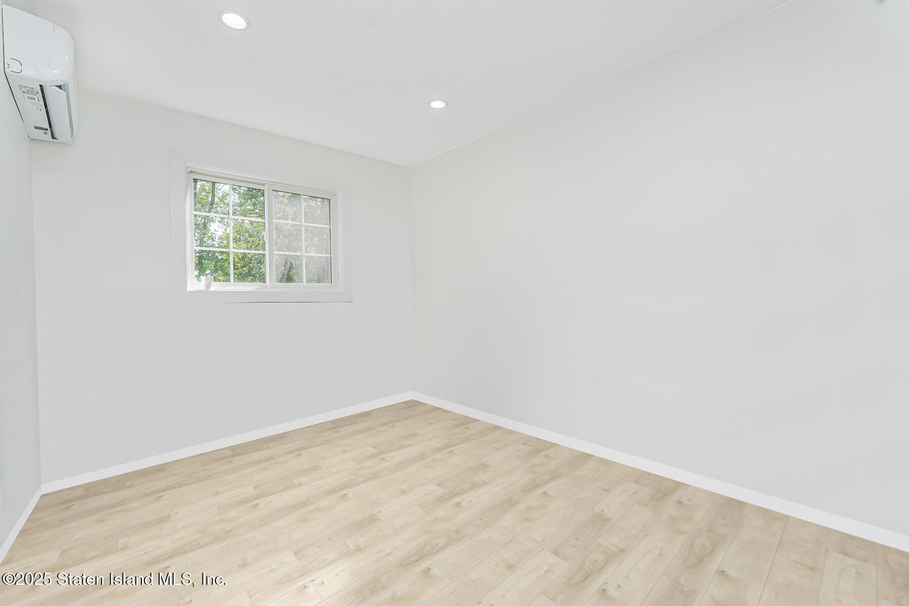 25 Fuller Court A, Staten Island, NY, 10306 image 13