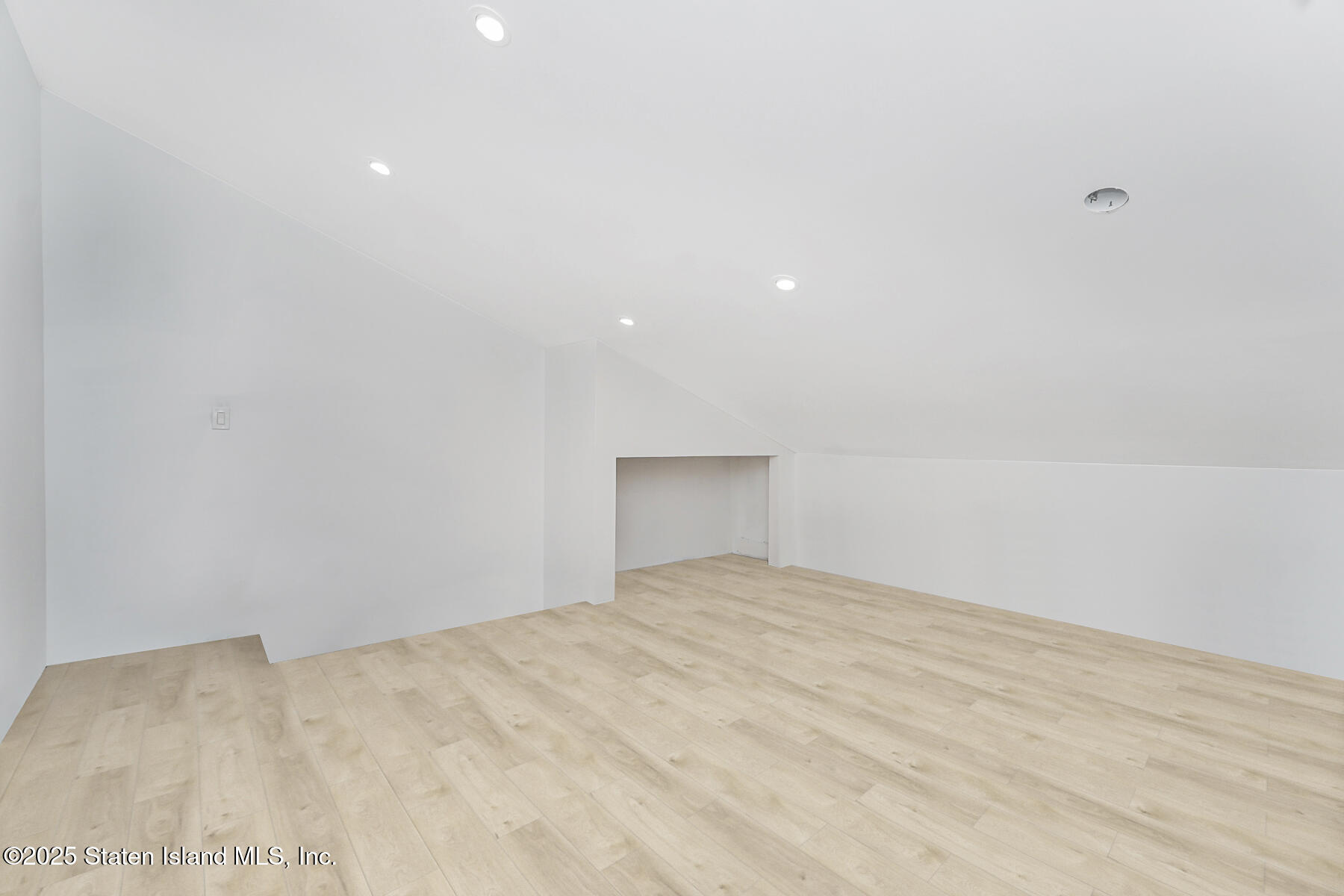 25 Fuller Court A, Staten Island, NY, 10306 image 15