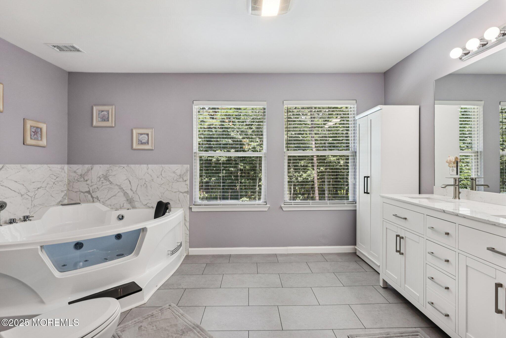 6 Abbey Road, Jackson, NJ, 08527 image 29