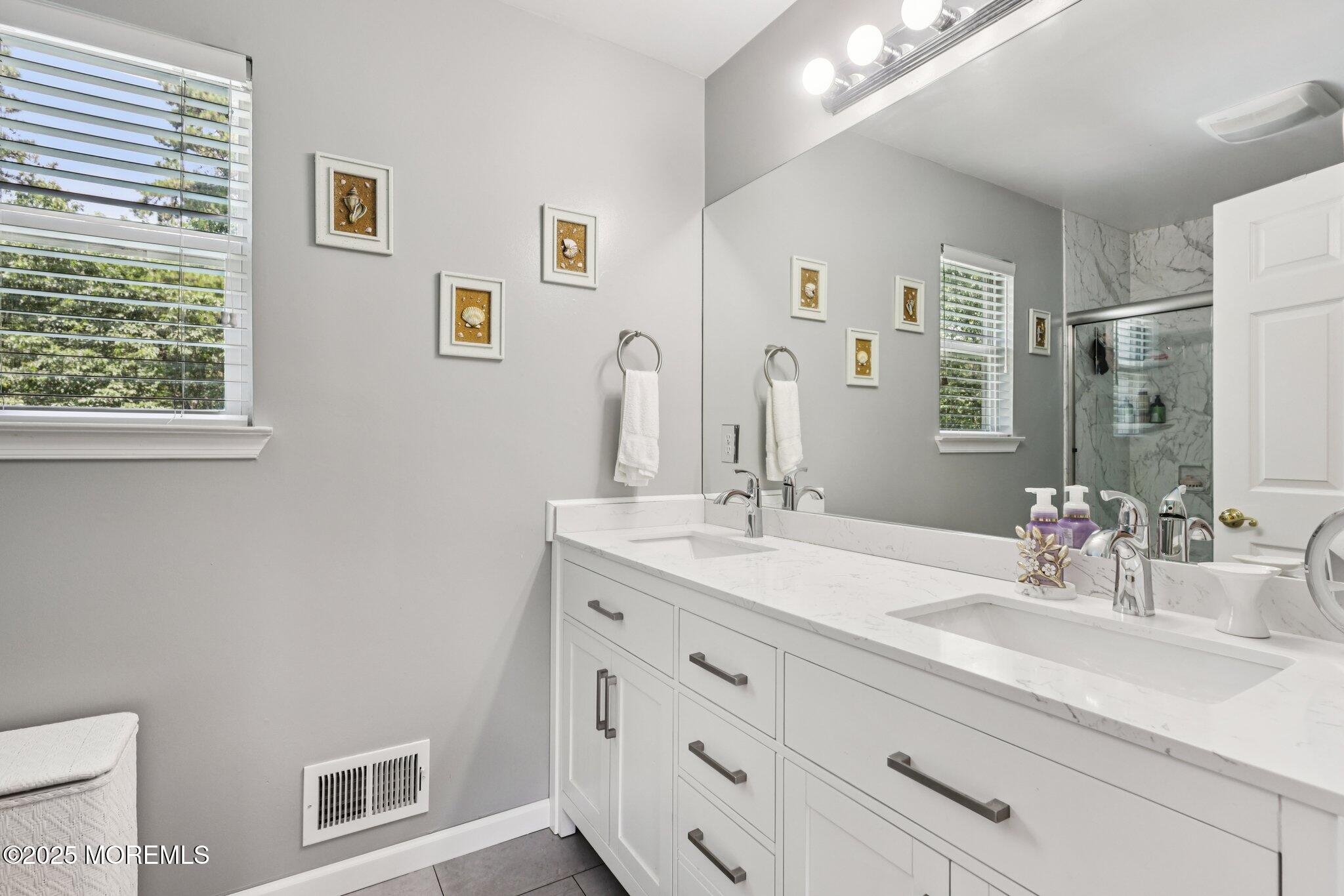 6 Abbey Road, Jackson, NJ, 08527 image 33
