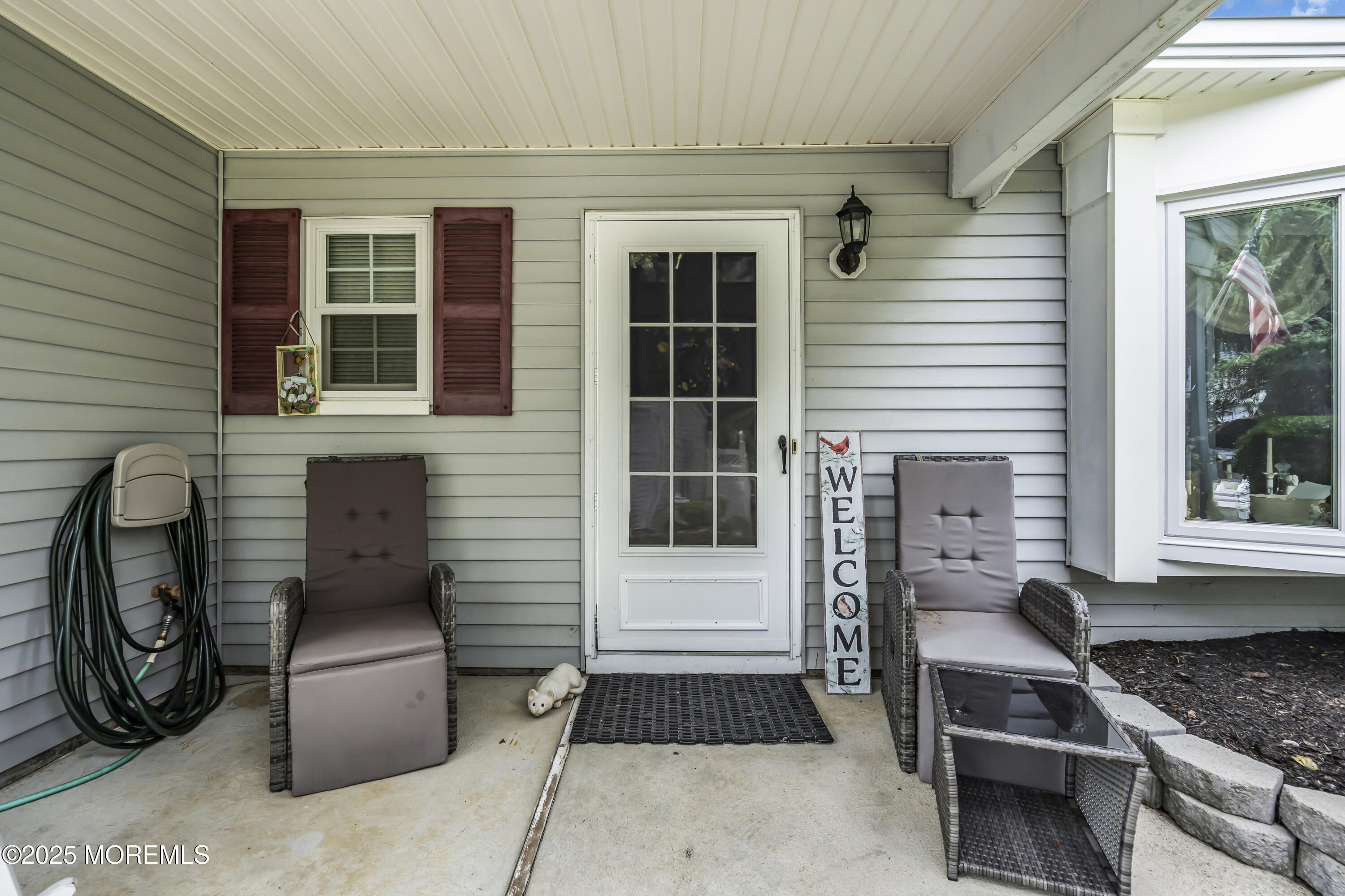 9 Yellowstone Lane Image 5