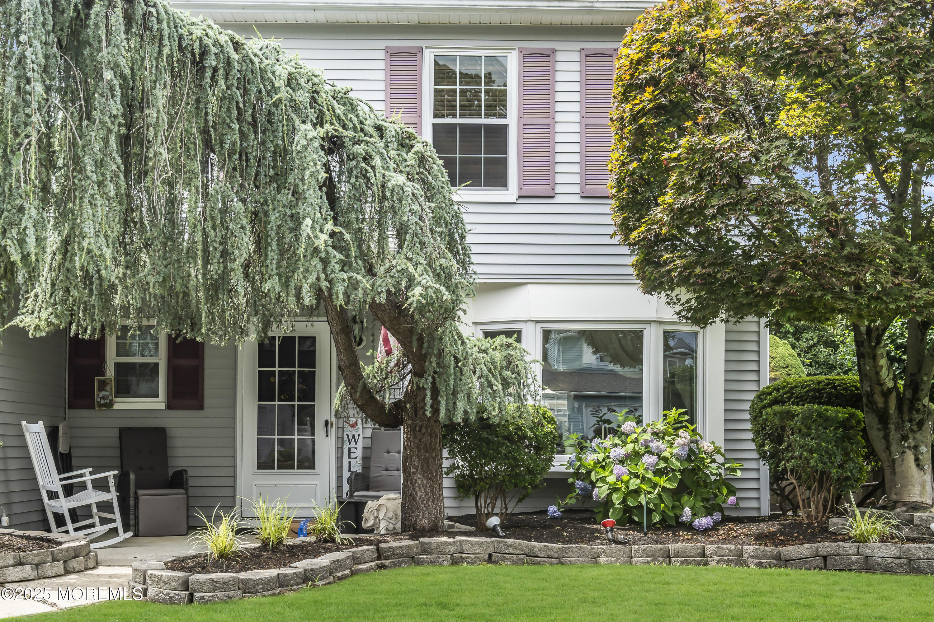 9 Yellowstone Lane Image 3