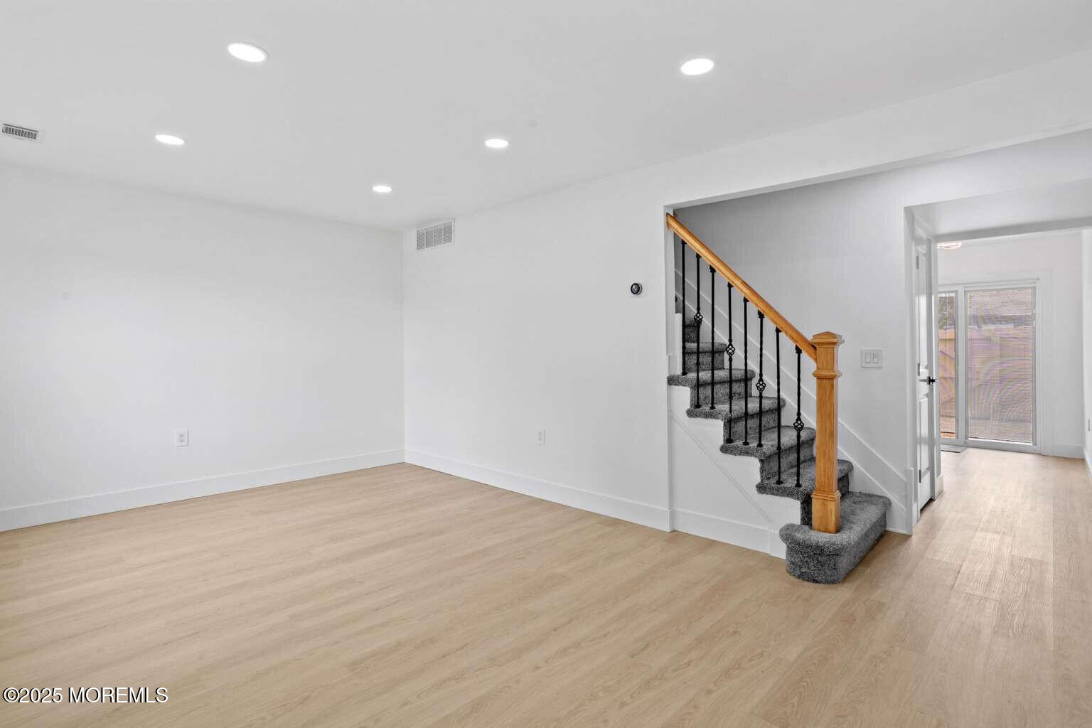 256 Greenwood Loop Road Image 1
