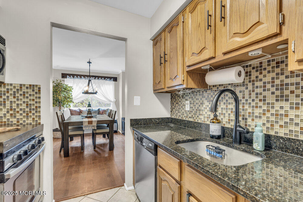 35 Laurie Court 210, Matawan, NJ, 07747 image 13