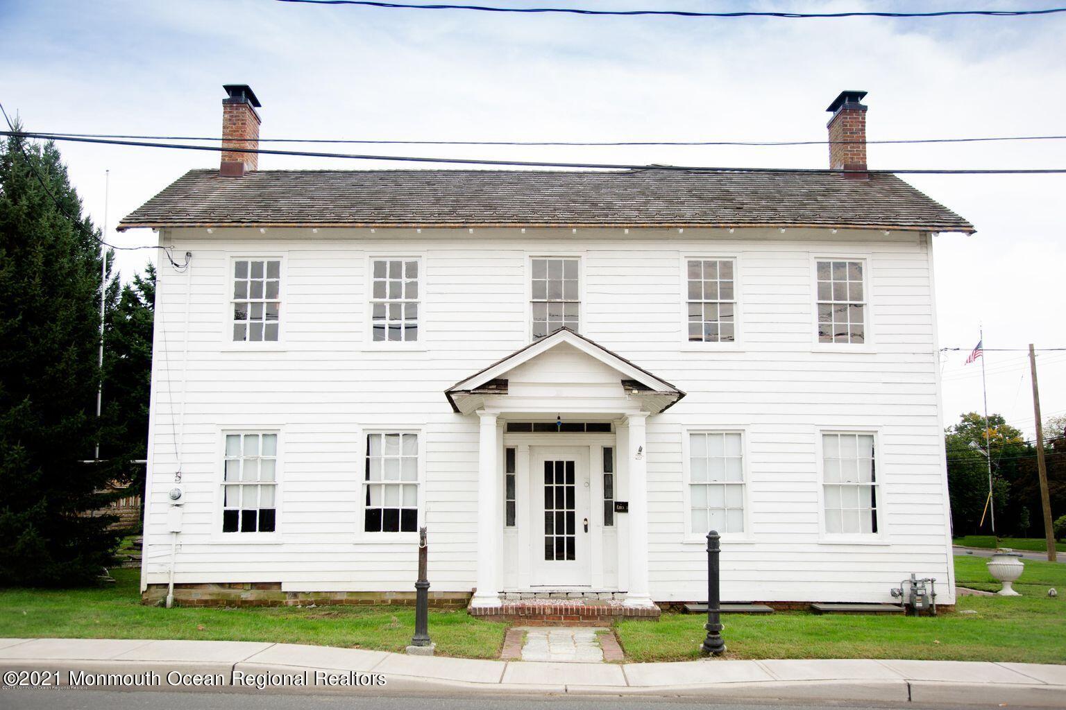 583 Cedar Avenue Image 4