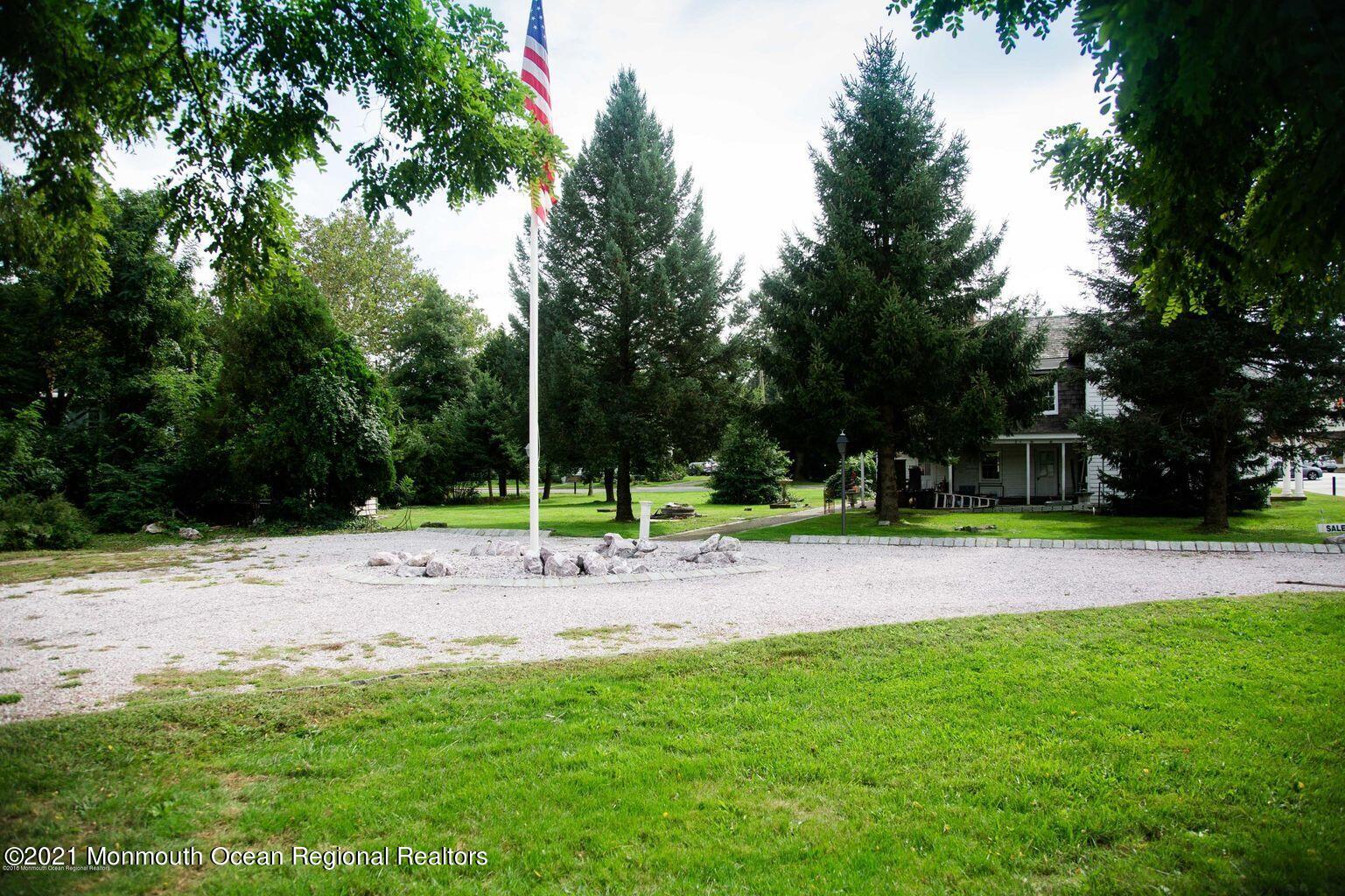 583 Cedar Avenue, West Long Branch, NJ, 07764 image 24