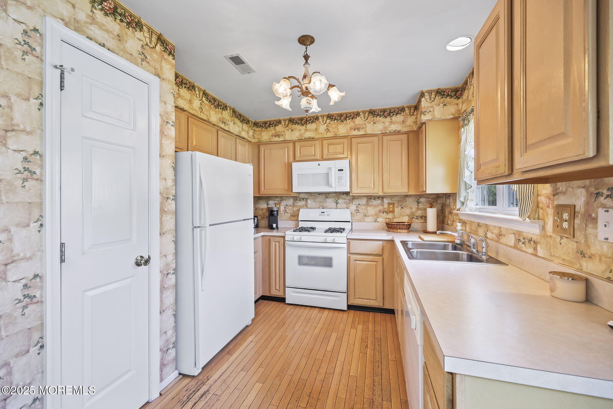 28 Brent Drive, Howell, NJ, 07731 image 13