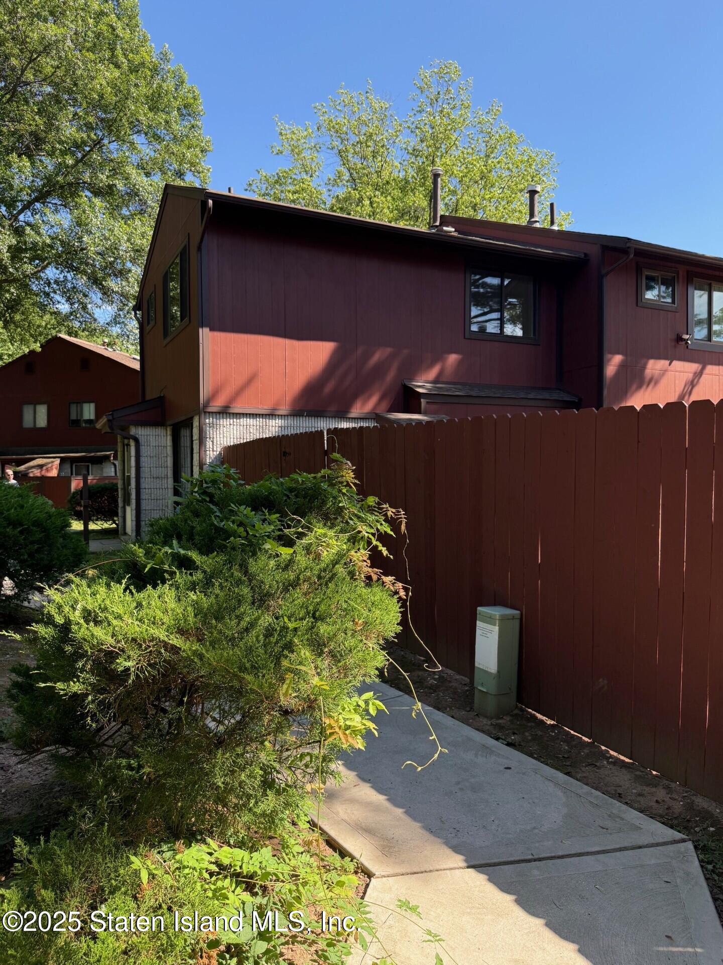 2 Belmar Drive Image 2