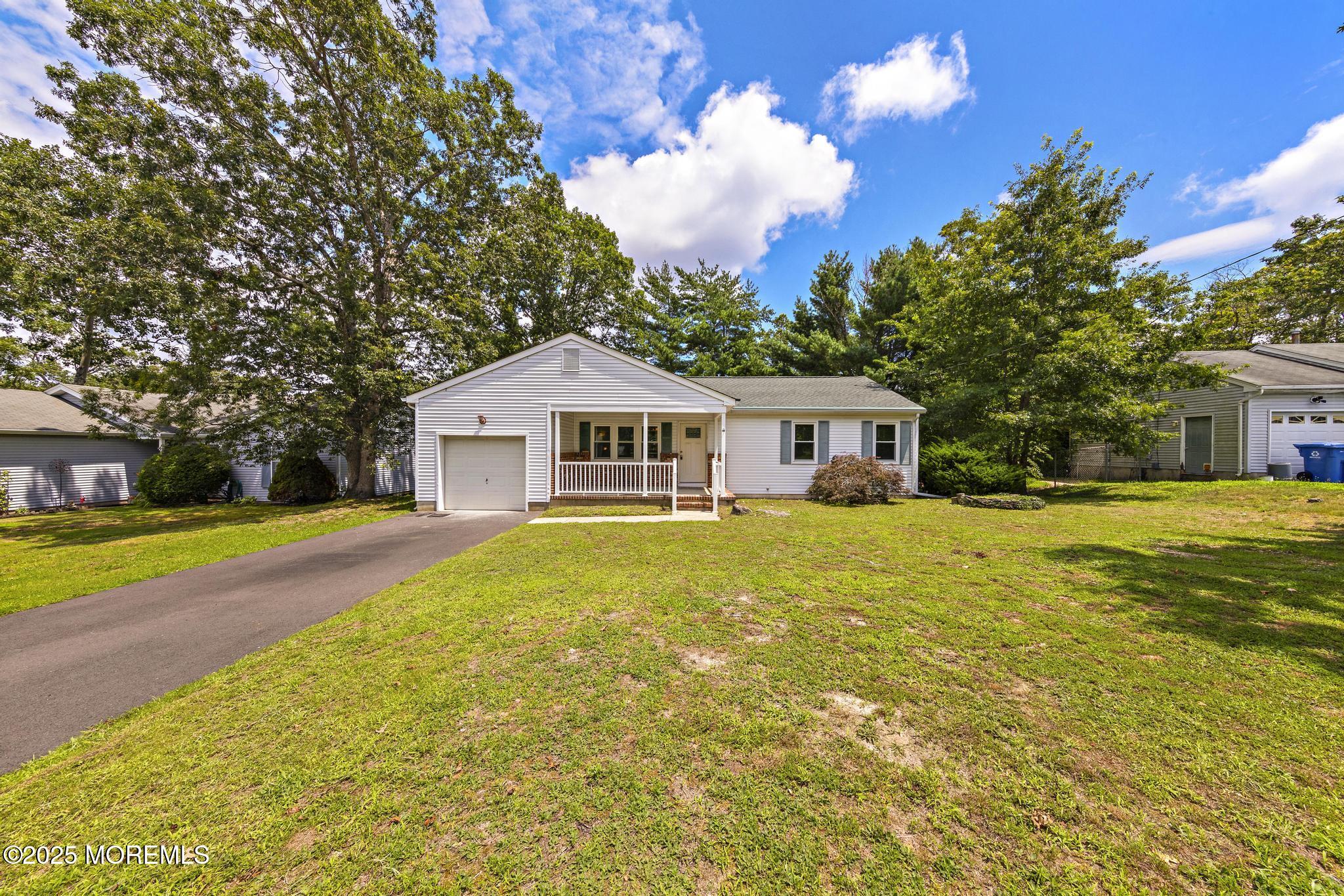 285 Matey Avenue Image 2