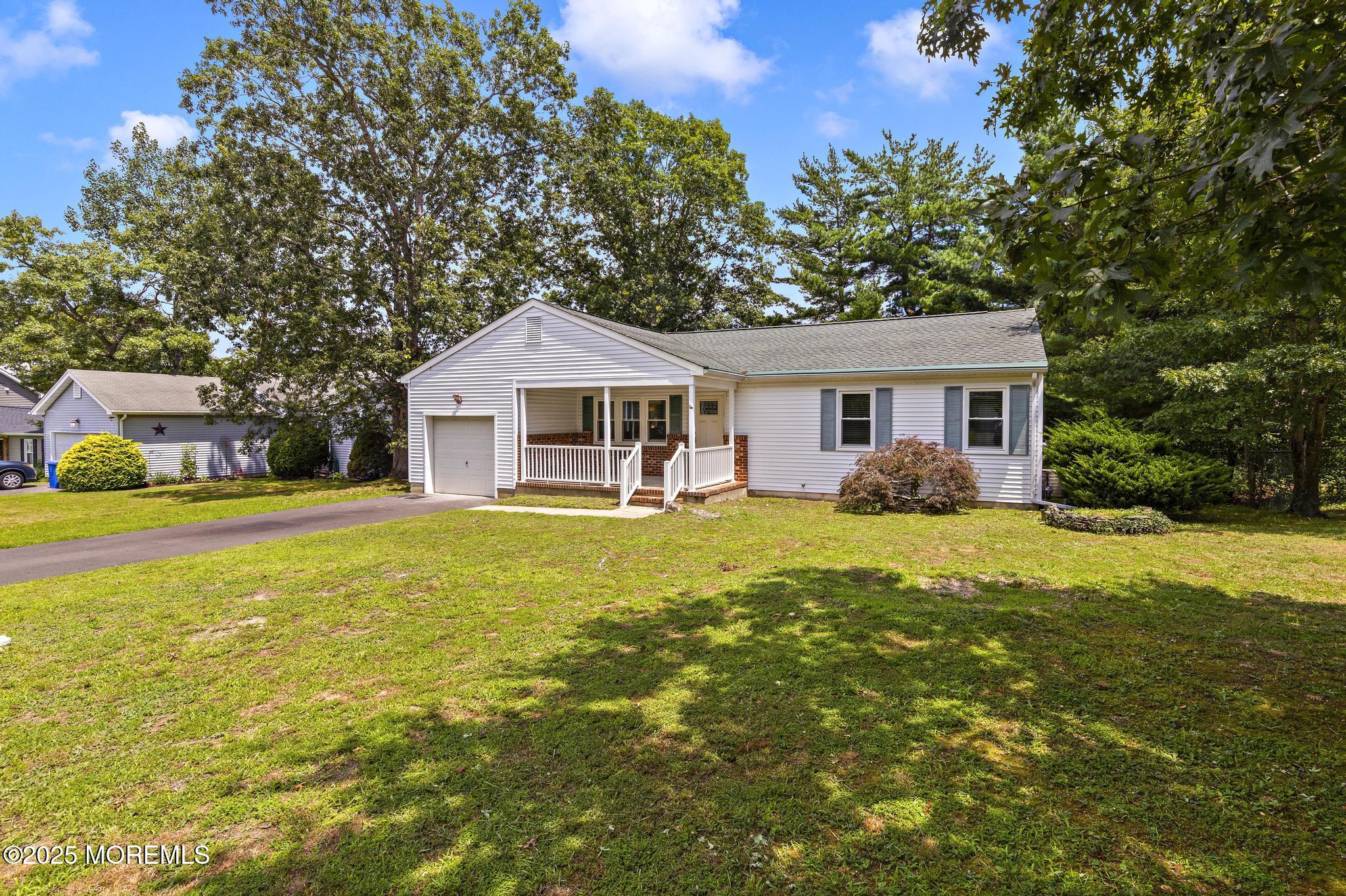 285 Matey Avenue Image 3