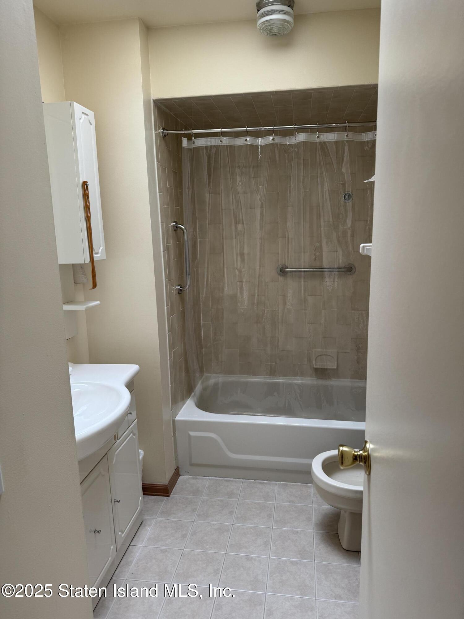 253 Hett Avenue, Staten Island, NY, 10306 image 9