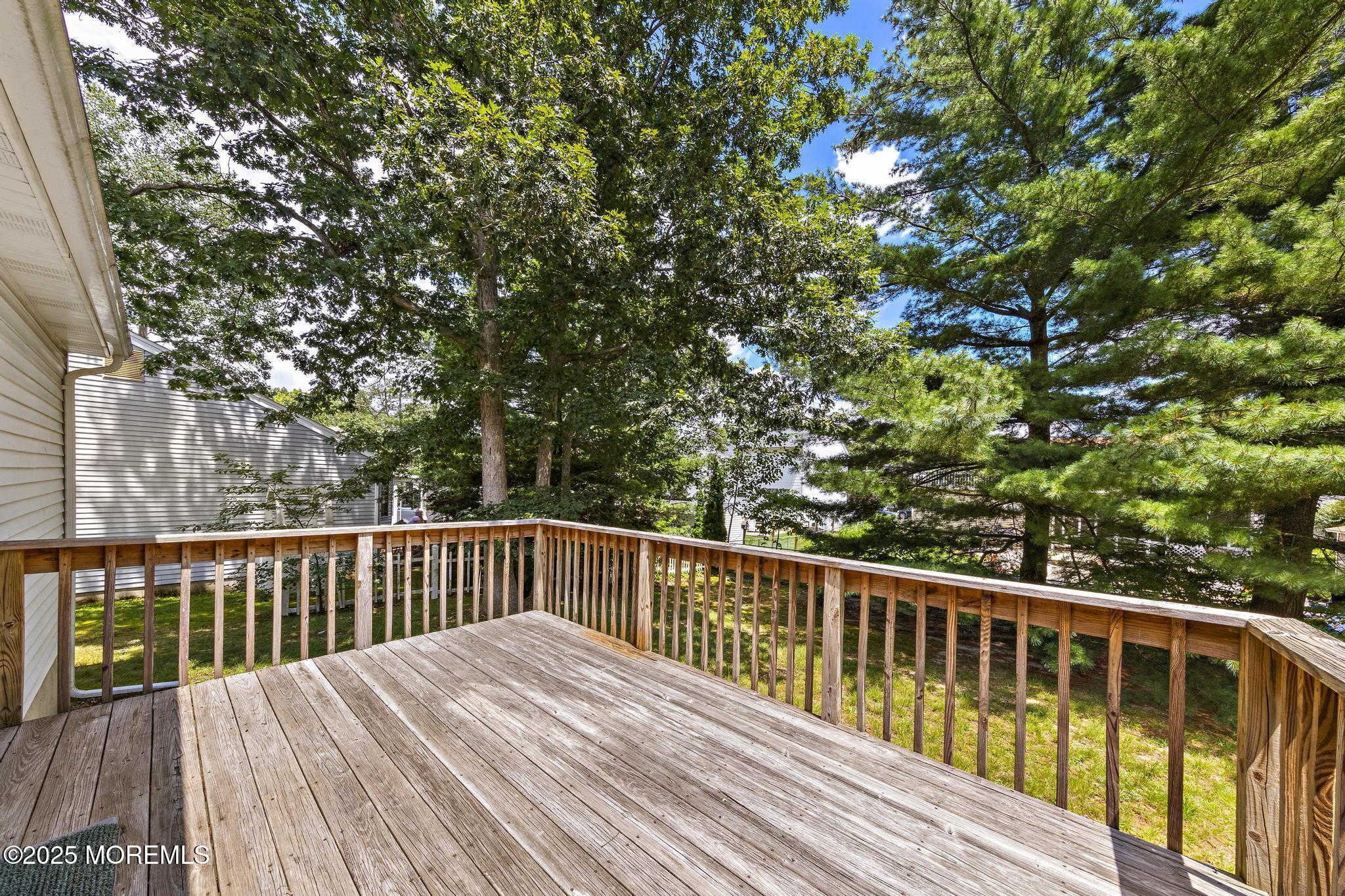 285 Matey Avenue Image 4