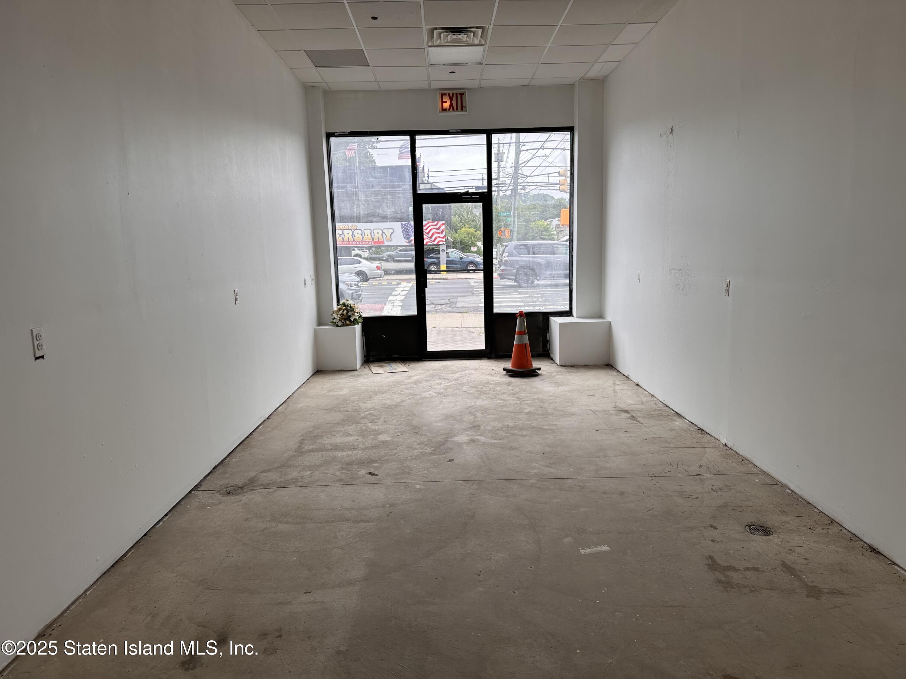 2000 Hylan Blvd, Staten Island, NY, 10306 image 8