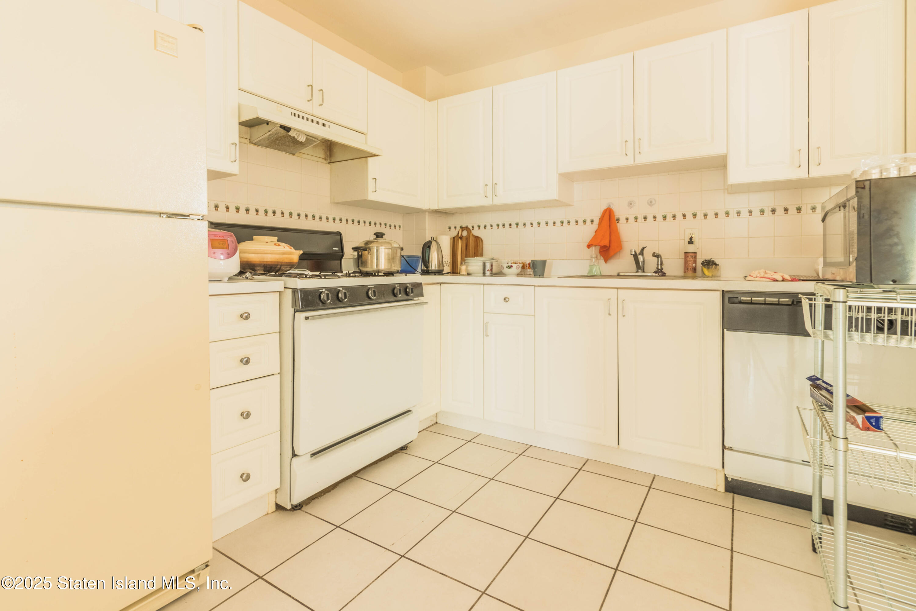 270 Aspen Knolls Way, Staten Island, NY, 10312 image 13