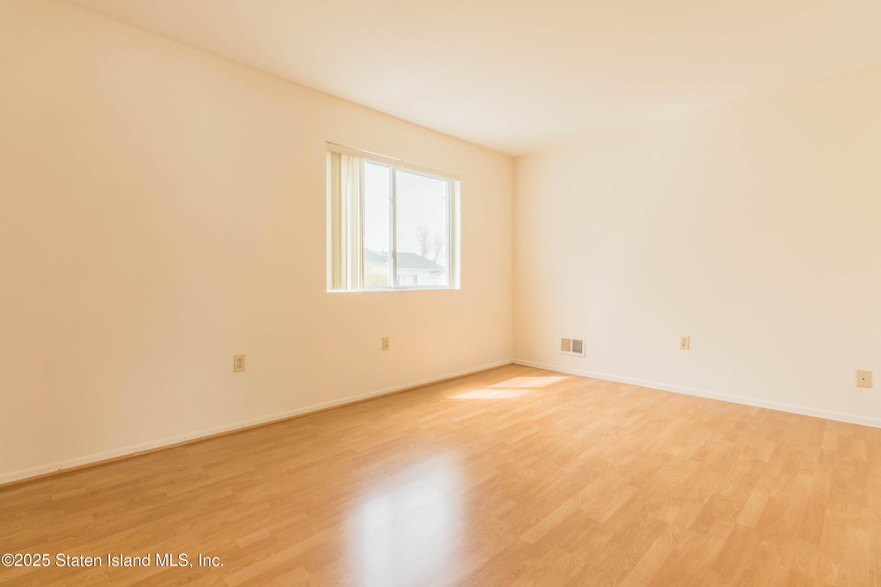 270 Aspen Knolls Way, Staten Island, NY, 10312 image 18