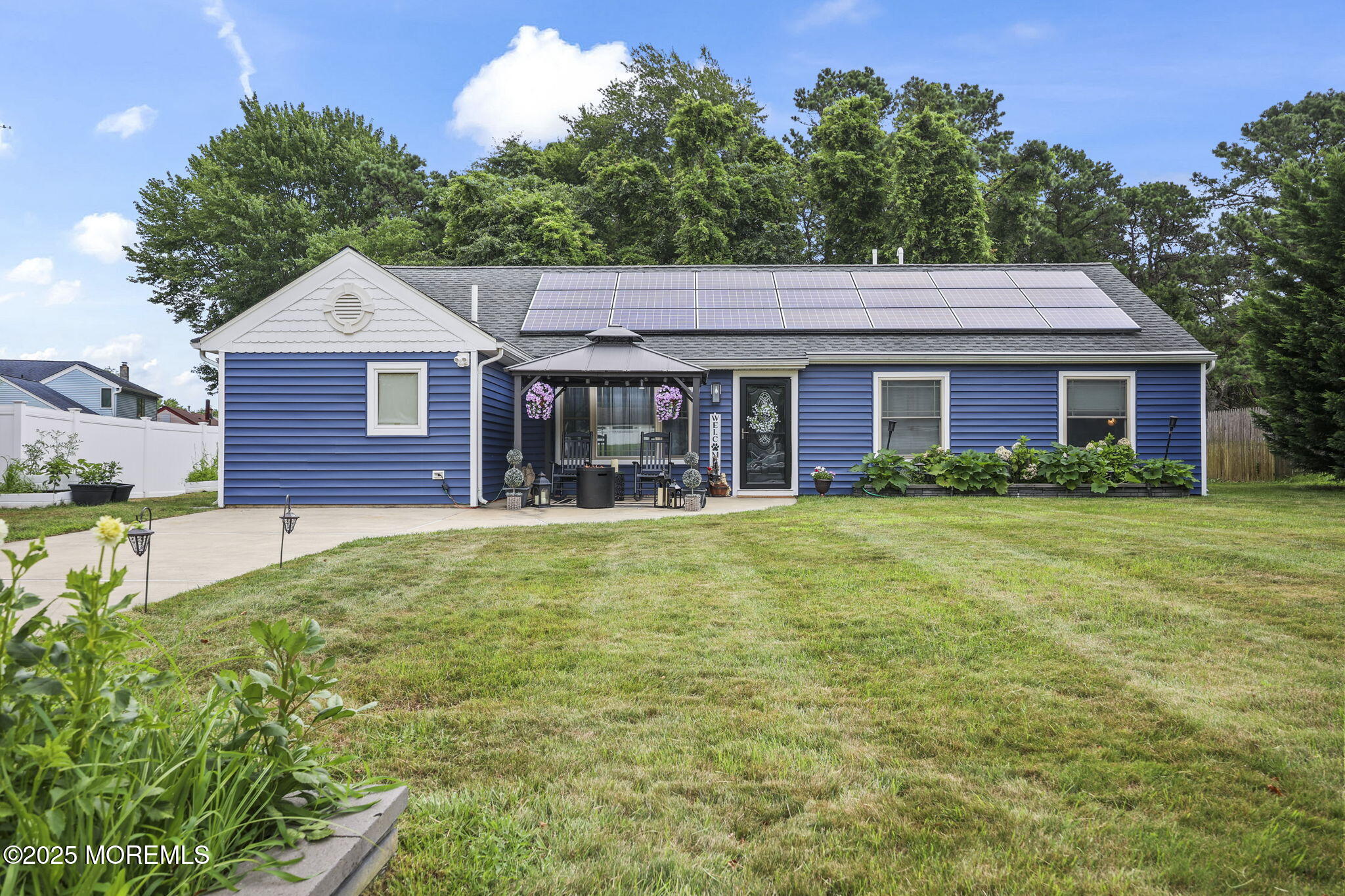 1035 Tralee Drive Image 2