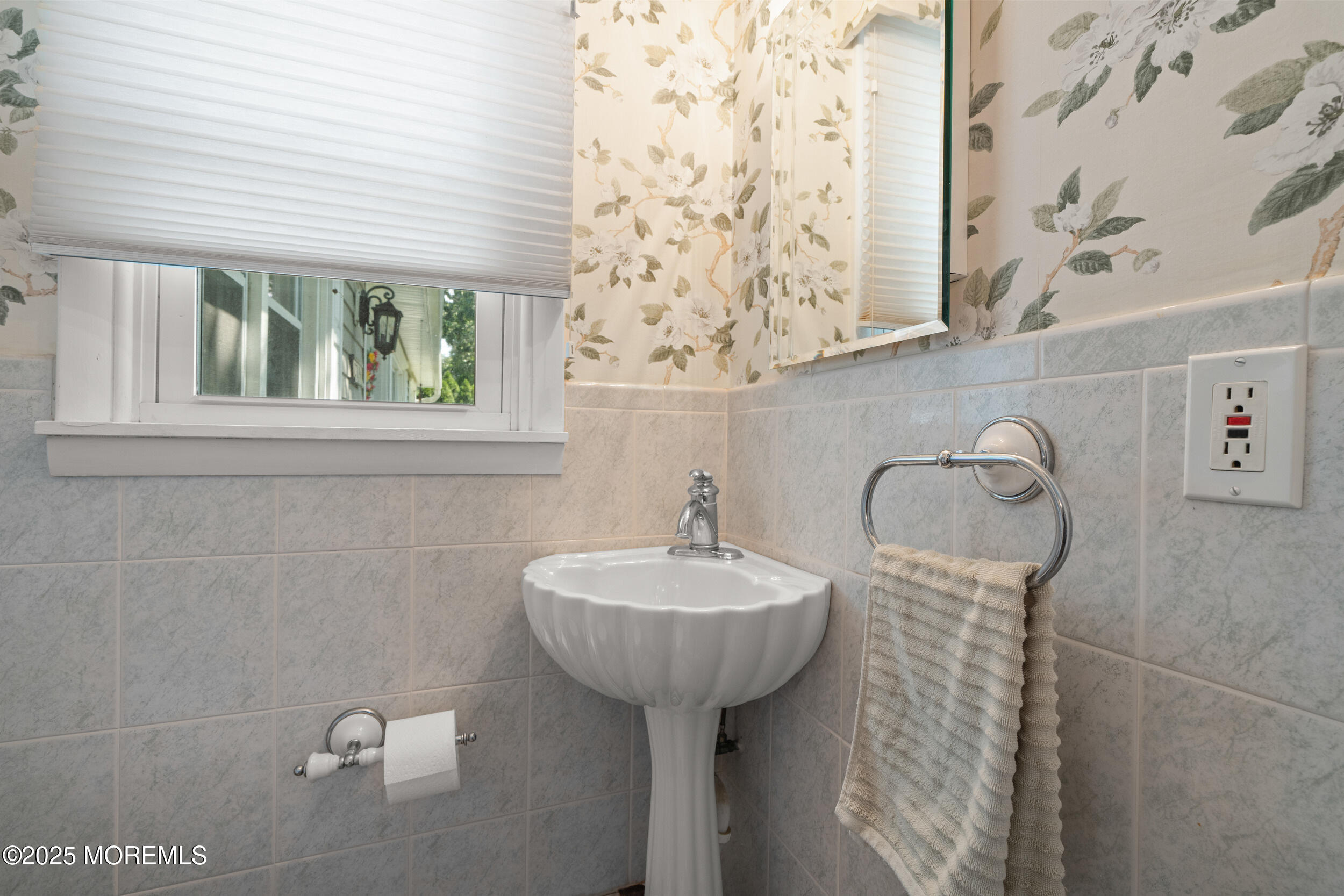 229 Delaware Avenue, Oakhurst, NJ, 07755 image 35