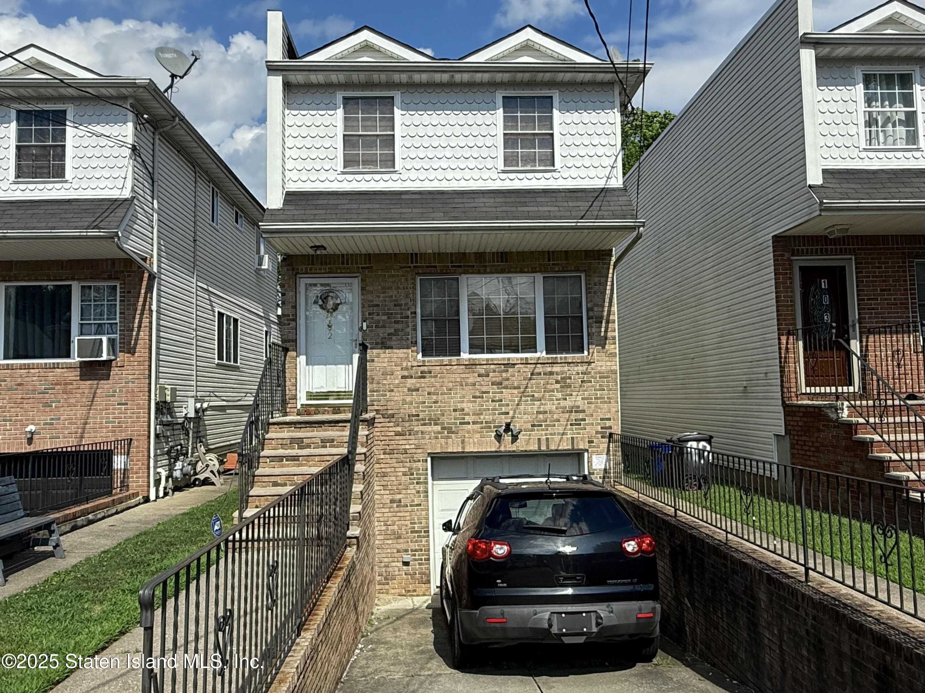 97 Bush Avenue Image 2