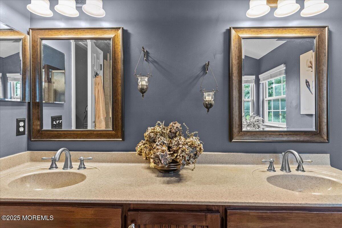 221 Seton Hall Drive, Freehold, NJ, 07728 image 31