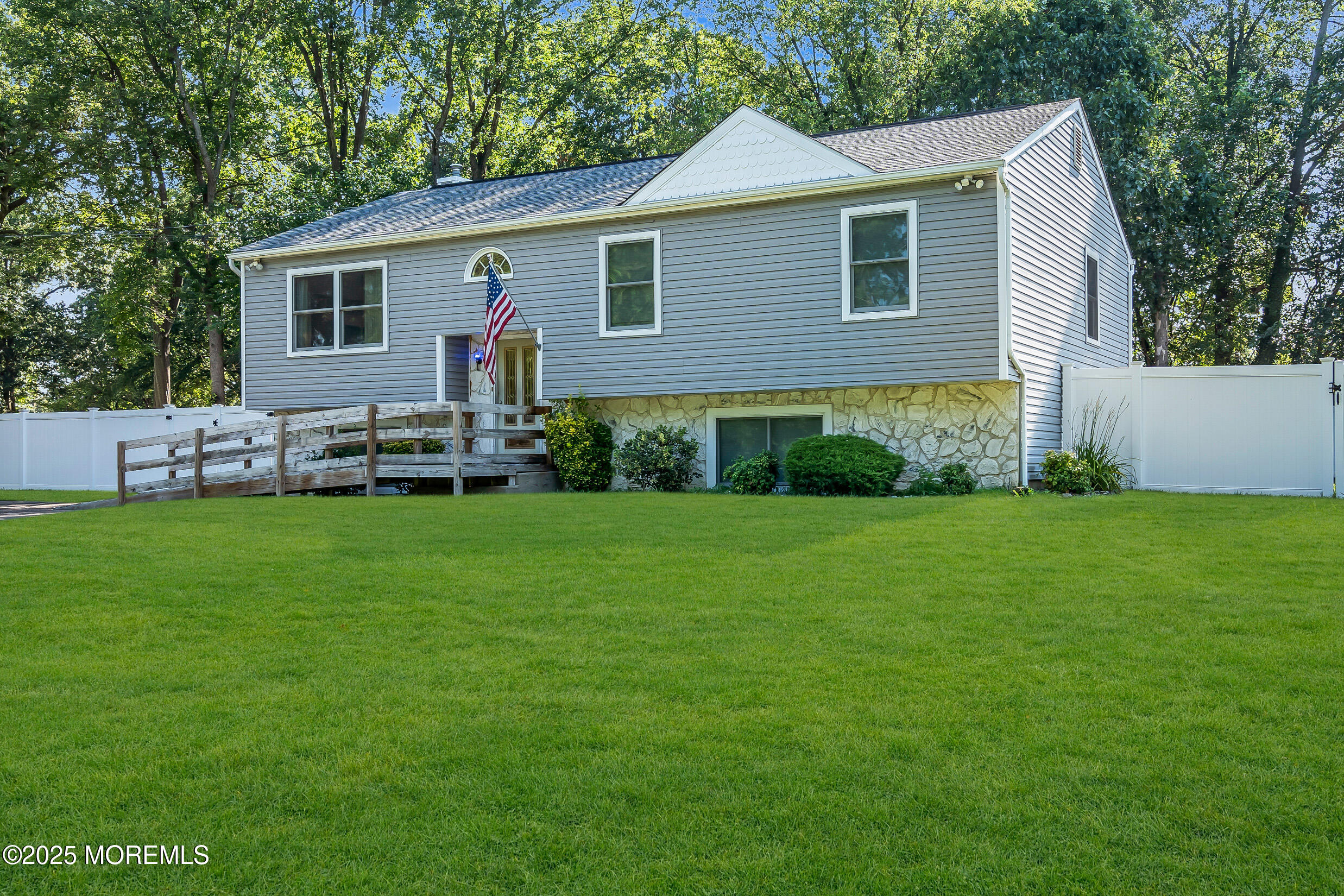32 Williams Avenue Image 5