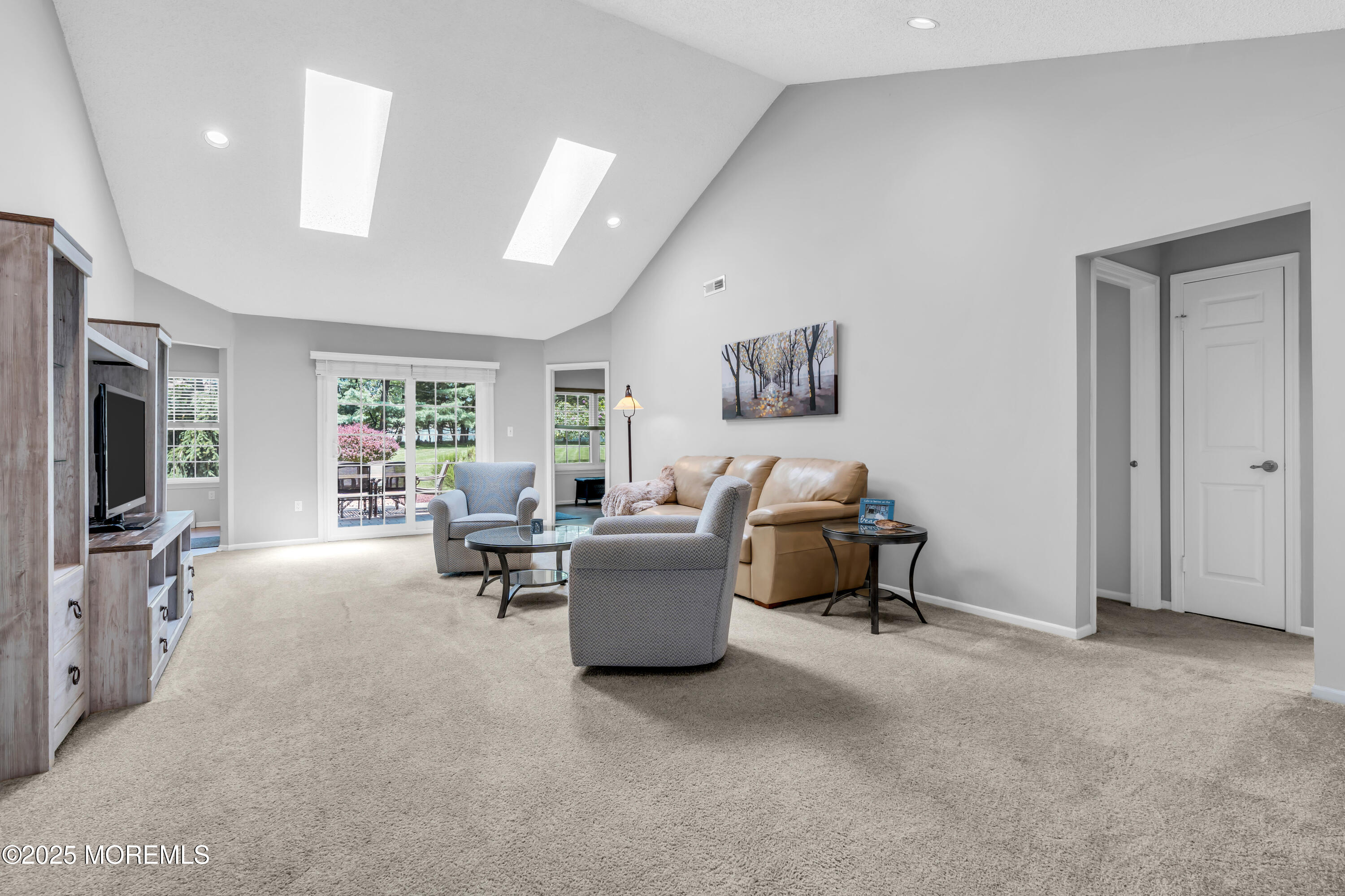 32 Peasley Drive Image 4