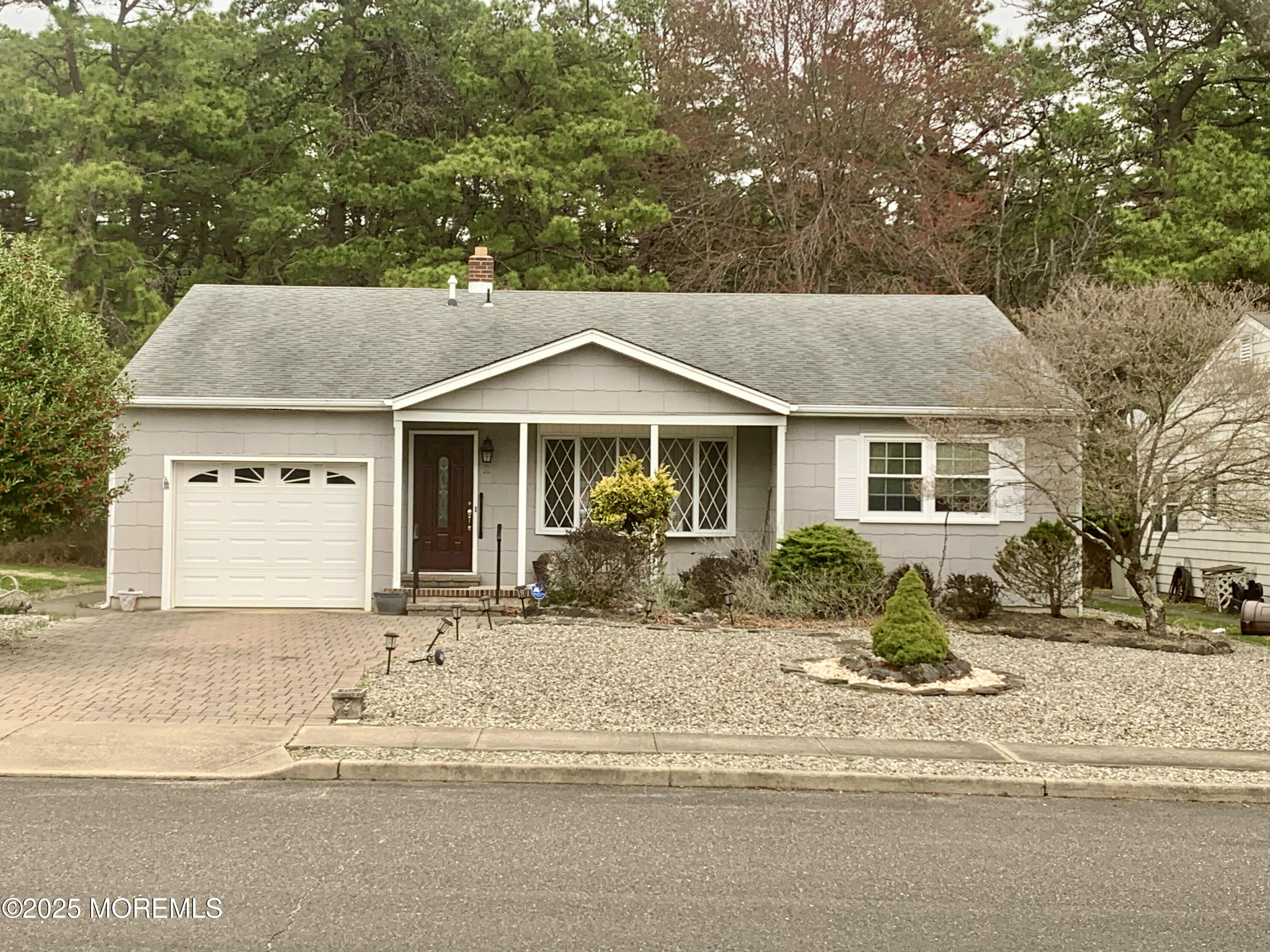 61 Oakfield Road, Toms River, NJ, 08757