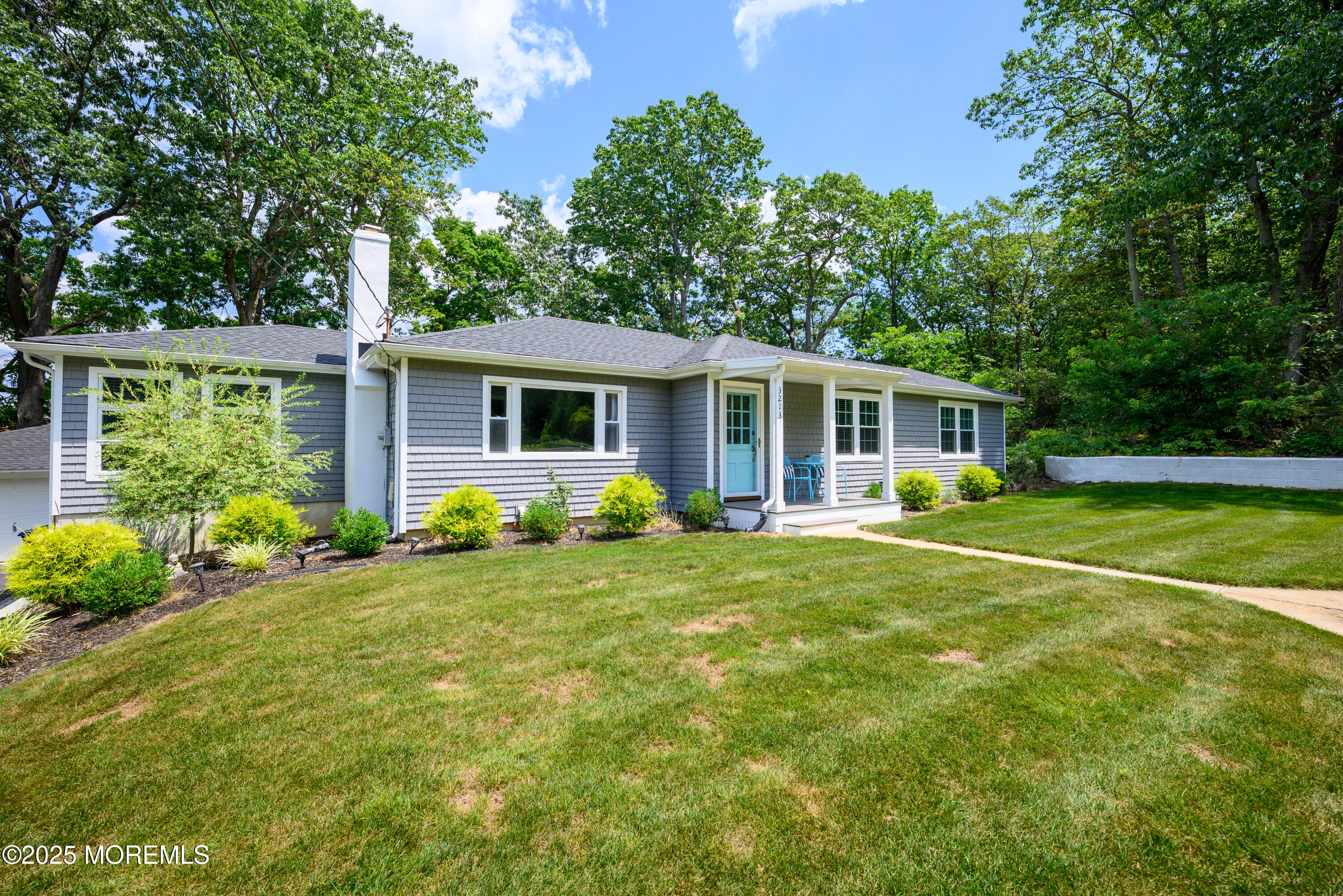 3213 Ridgewood Road Image 5