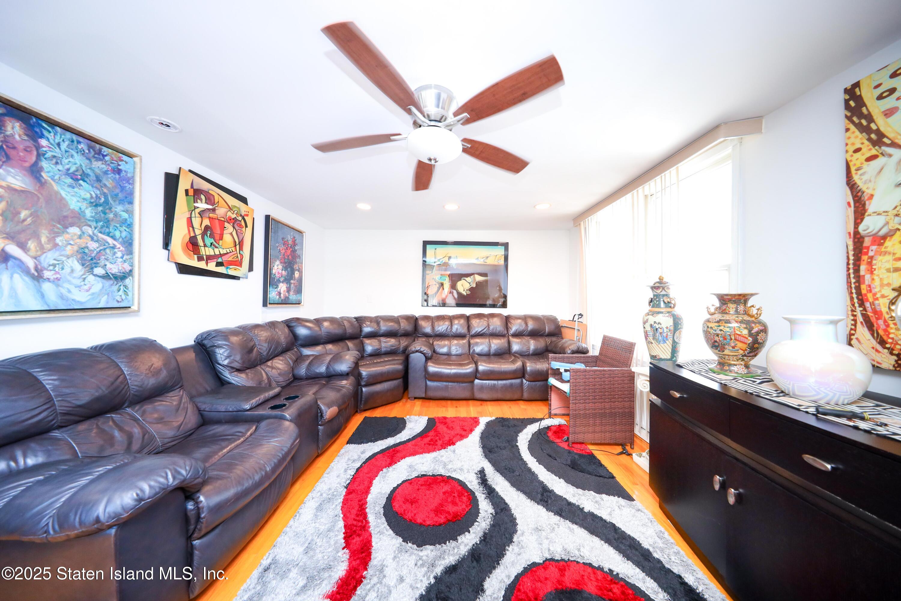 579 Greeley Avenue, Staten Island, NY, 10306 image 6