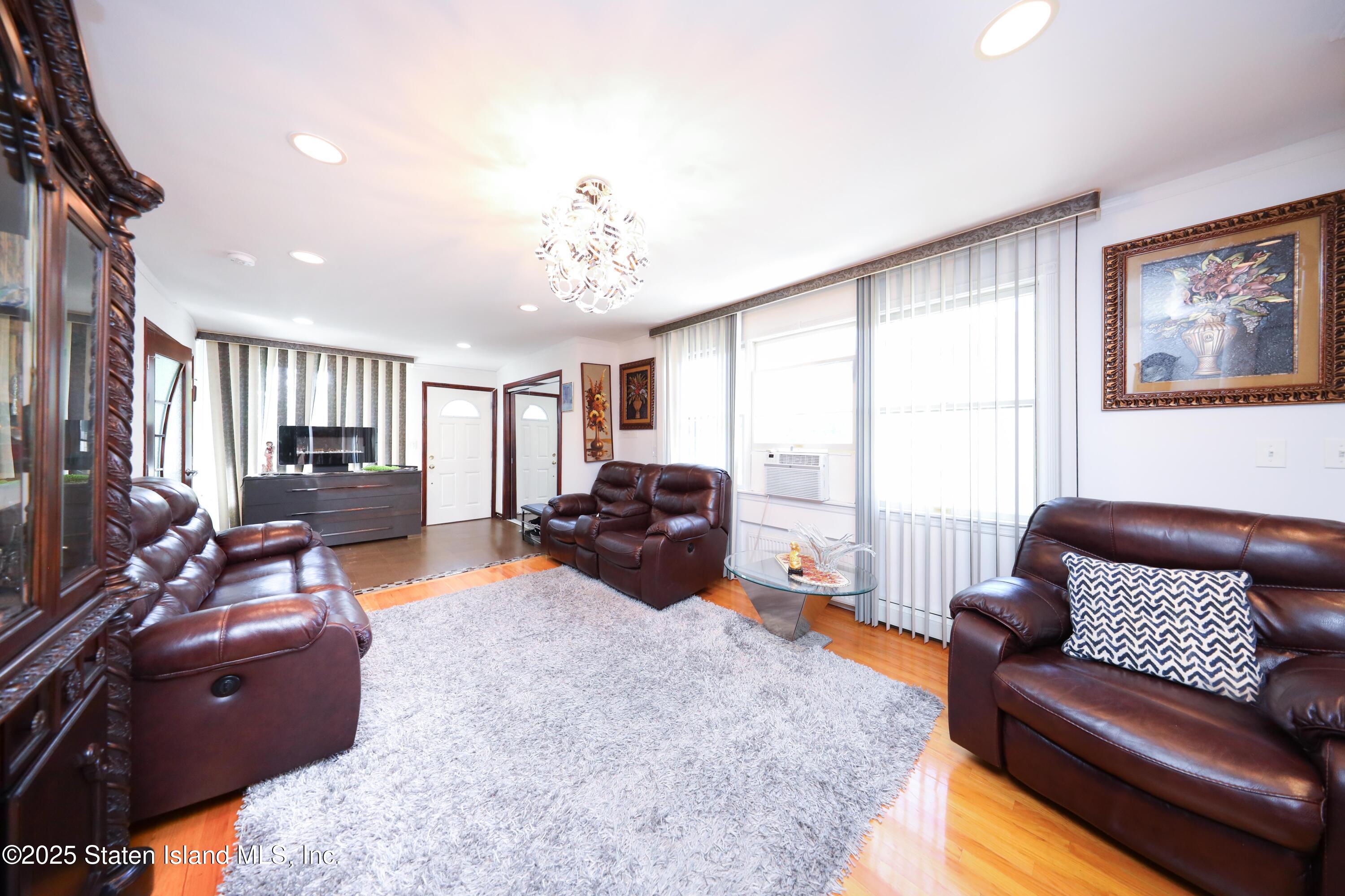 579 Greeley Avenue, Staten Island, NY, 10306 image 10