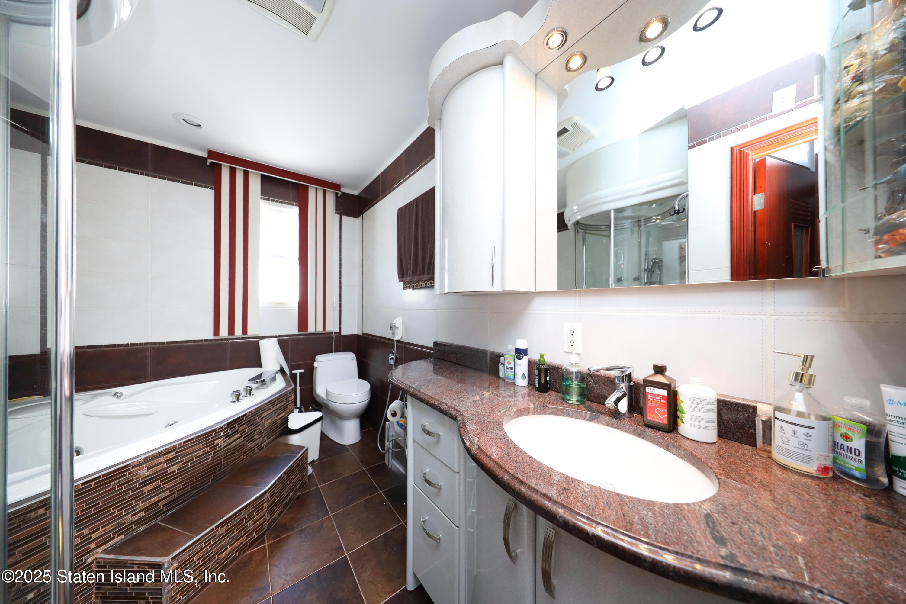 579 Greeley Avenue, Staten Island, NY, 10306 image 16