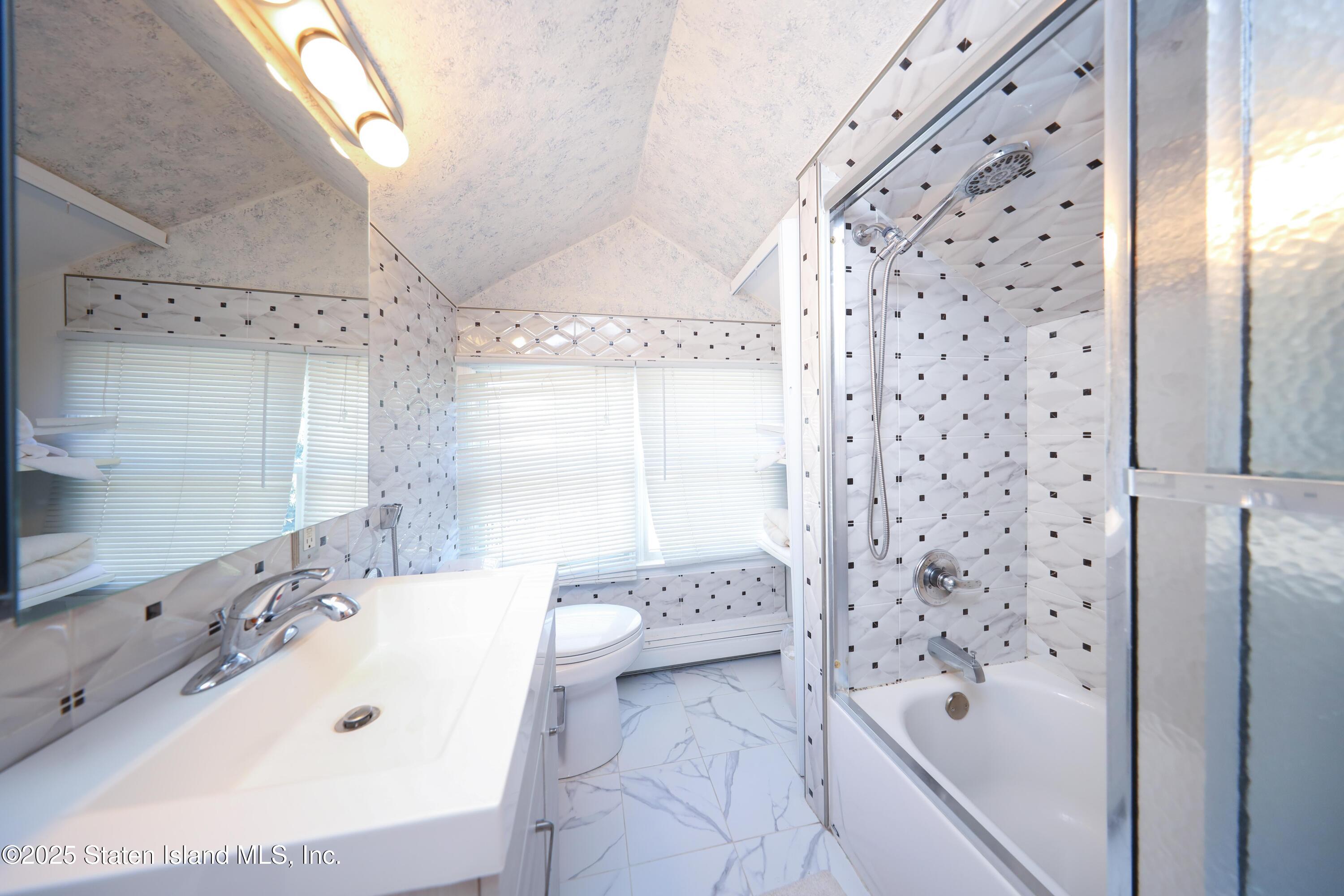 579 Greeley Avenue, Staten Island, NY, 10306 image 22