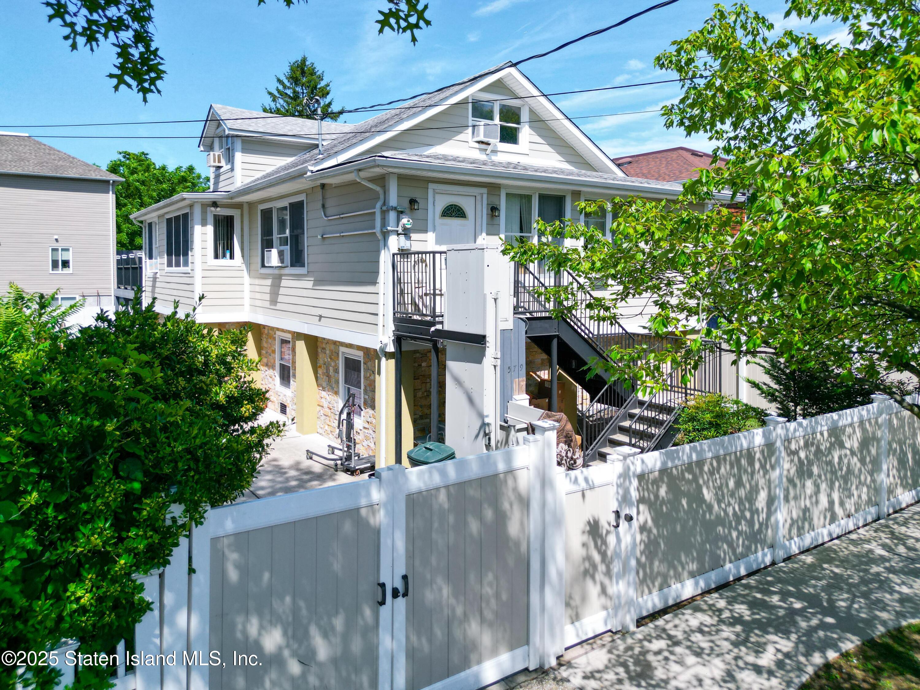 579 Greeley Avenue, Staten Island, NY, 10306 image 31