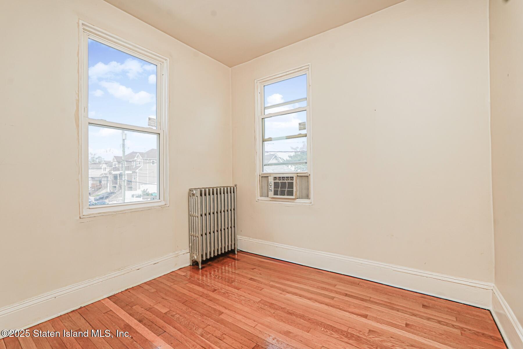 18 St. Mary\'S Avenue, Staten Island, NY, 10305 image 23