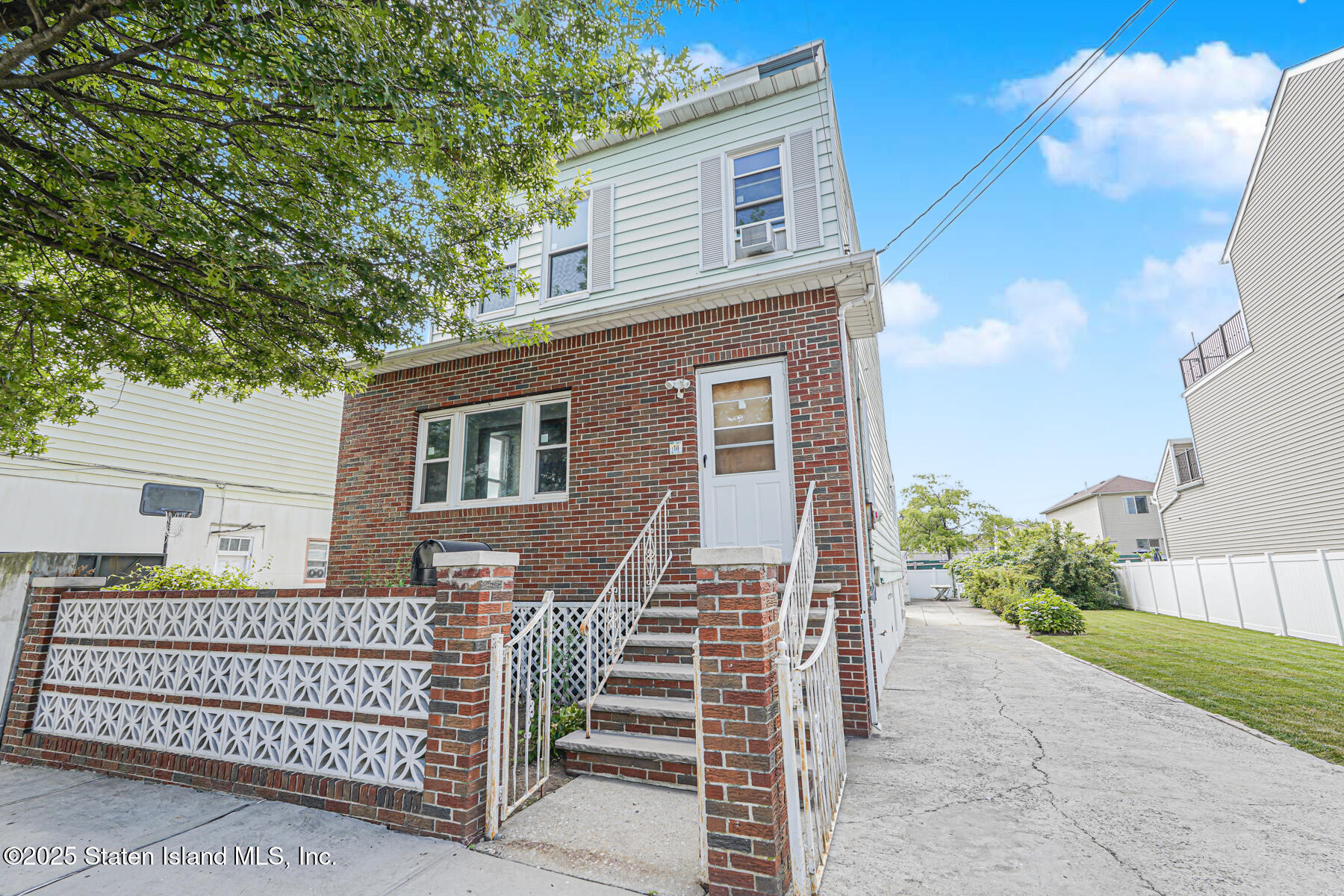 18 St. Mary\'S Avenue Image 2
