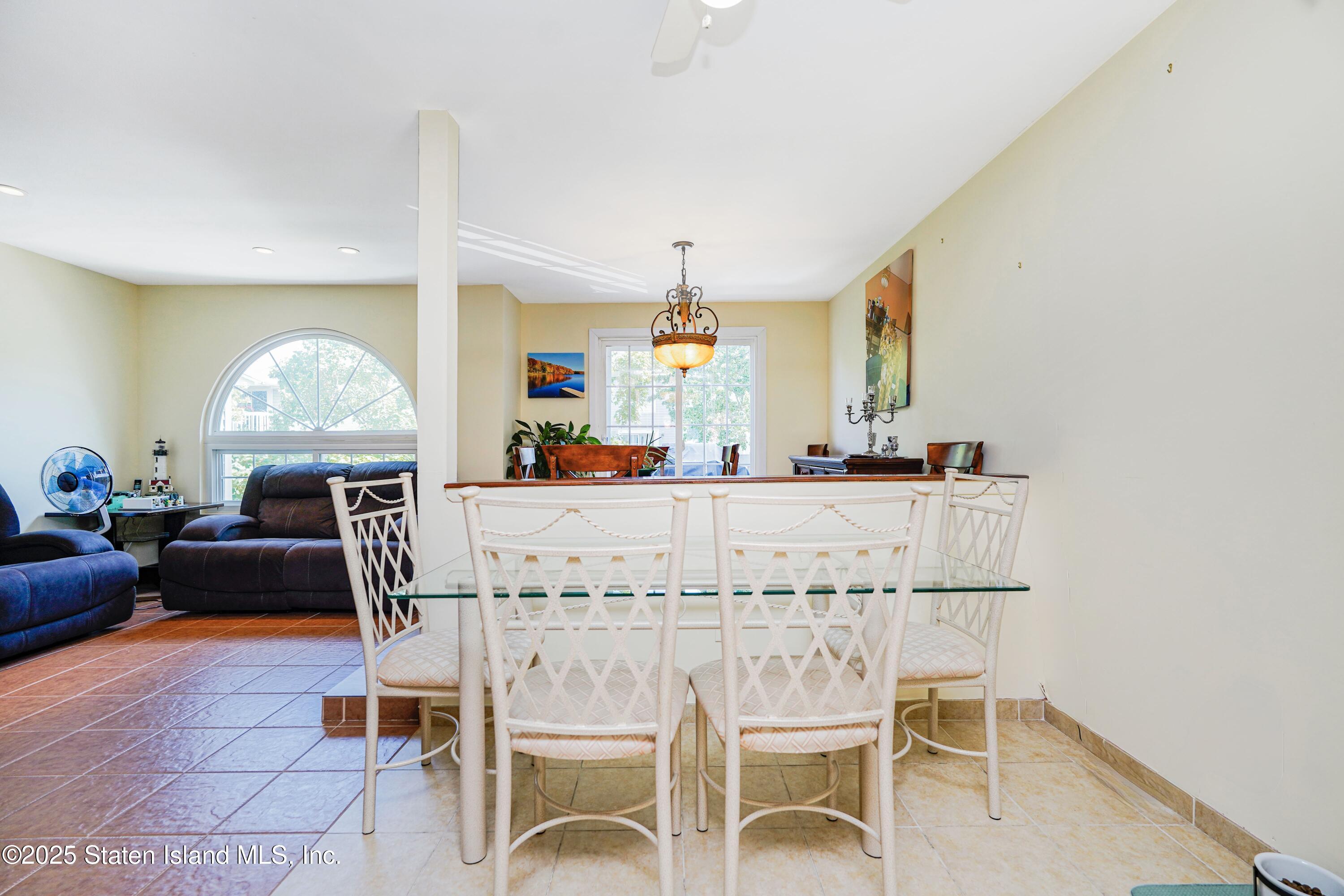 34 Country Drive, Staten Island, NY, 10314 image 12