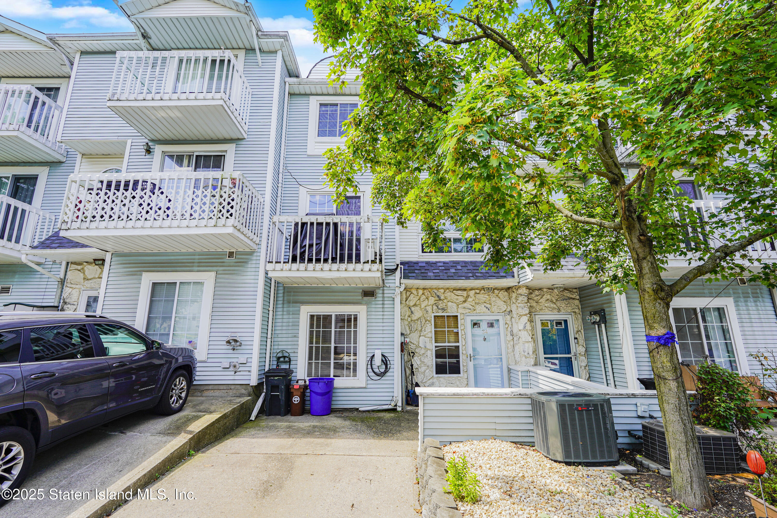 34 Country Drive Image 2