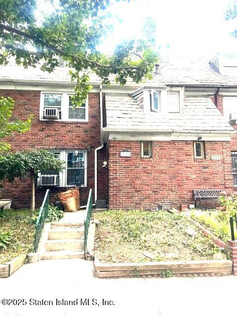 35-24 88th Street, Jackson Heights, NY, 11372