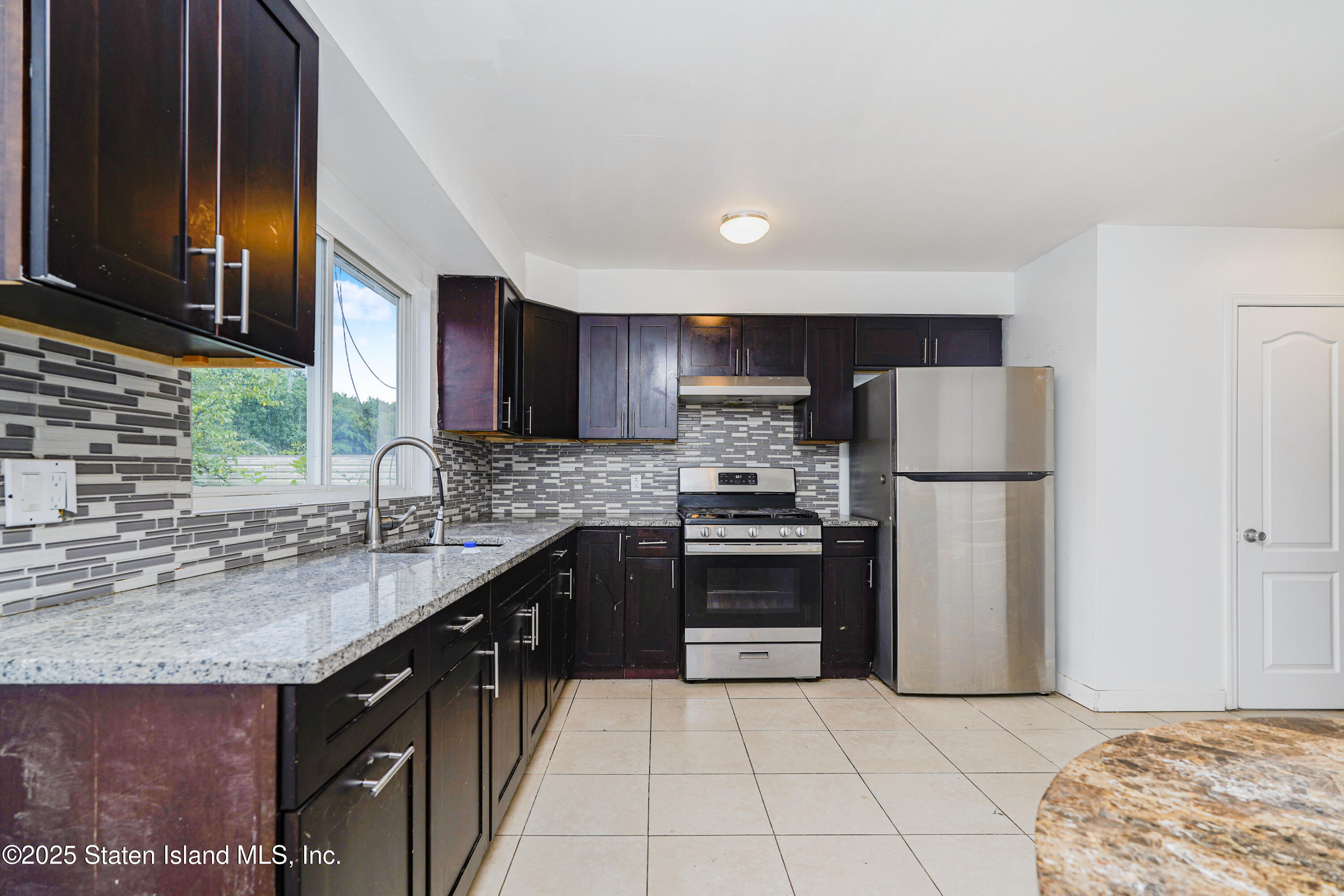 5b Ludwig Lane, Staten Island, NY, 10303 image 17
