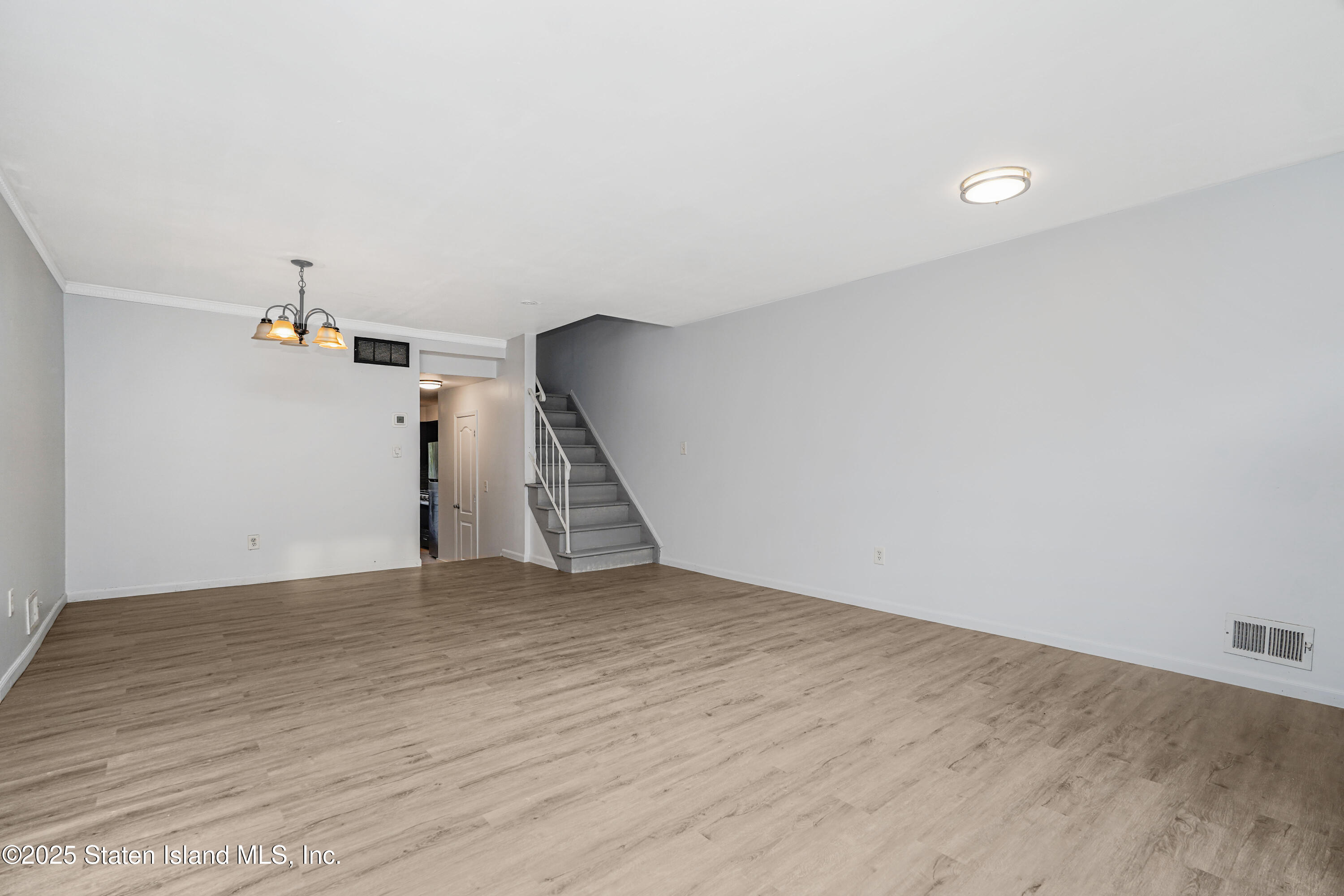 5b Ludwig Lane, Staten Island, NY, 10303 image 6