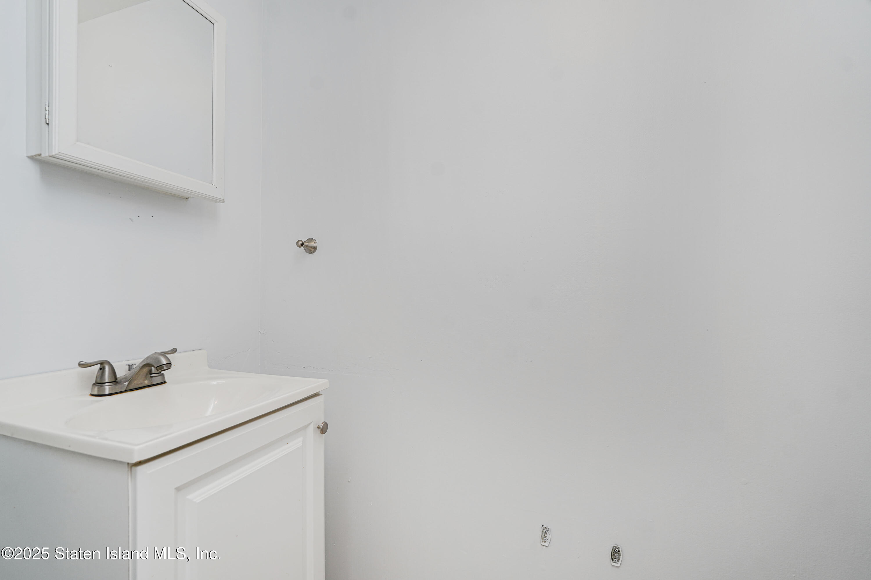 5b Ludwig Lane, Staten Island, NY, 10303 image 20