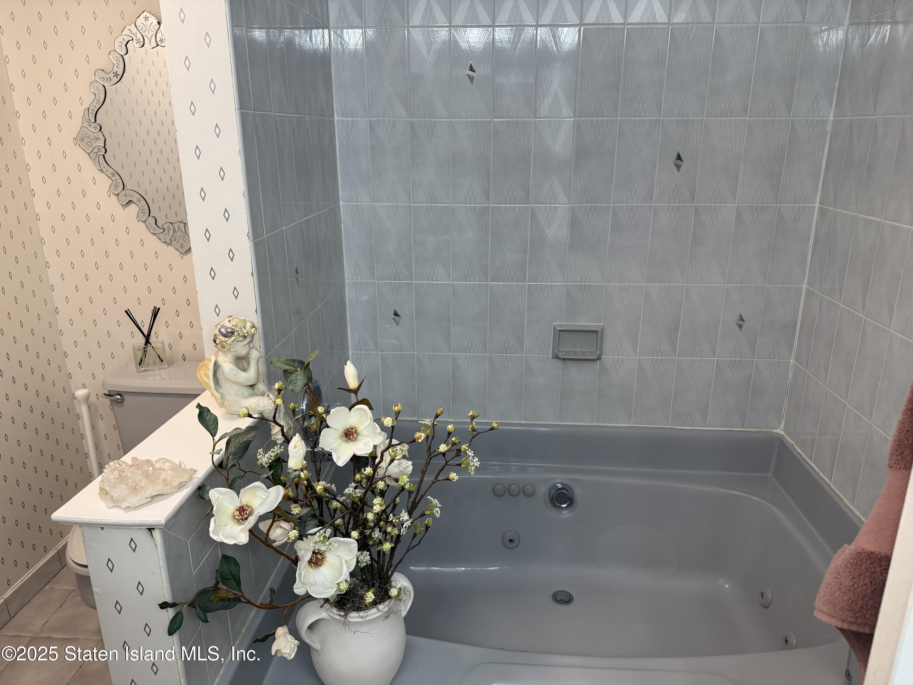 109 Commodore Drive, Staten Island, NY, 10309 image 16