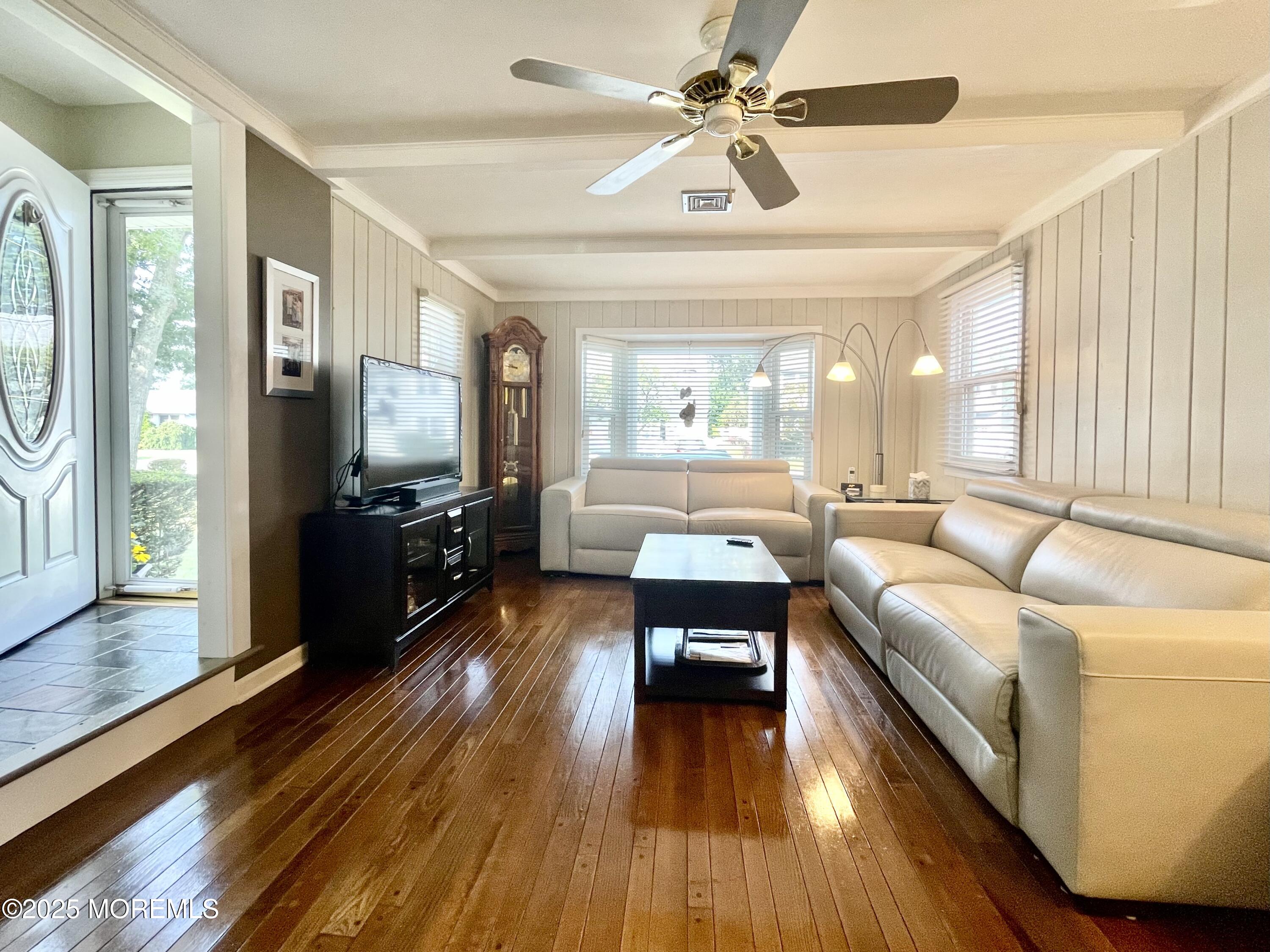 1320 Sunrise Avenue Image 4
