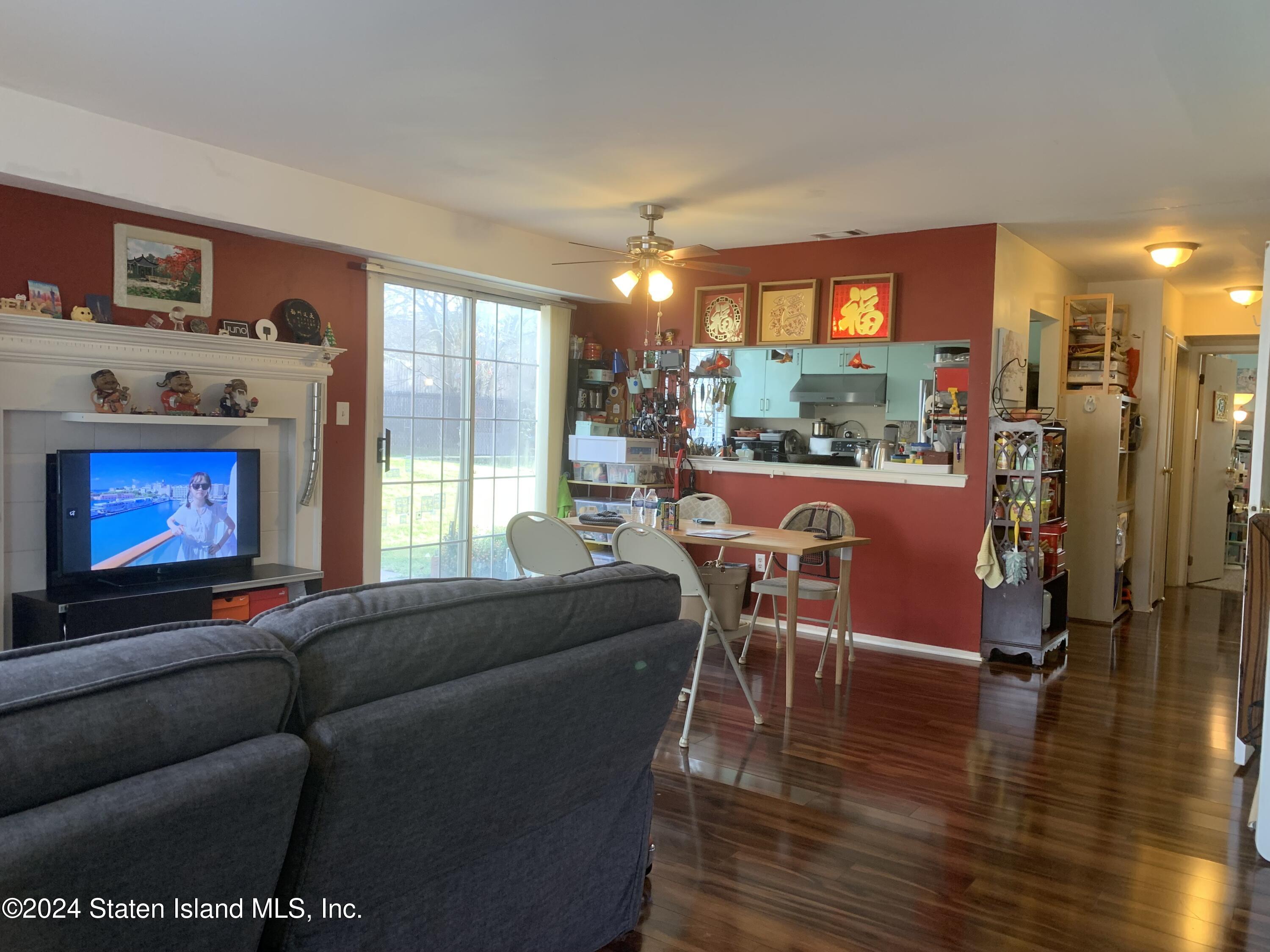 56 Saturn Lane Image 3