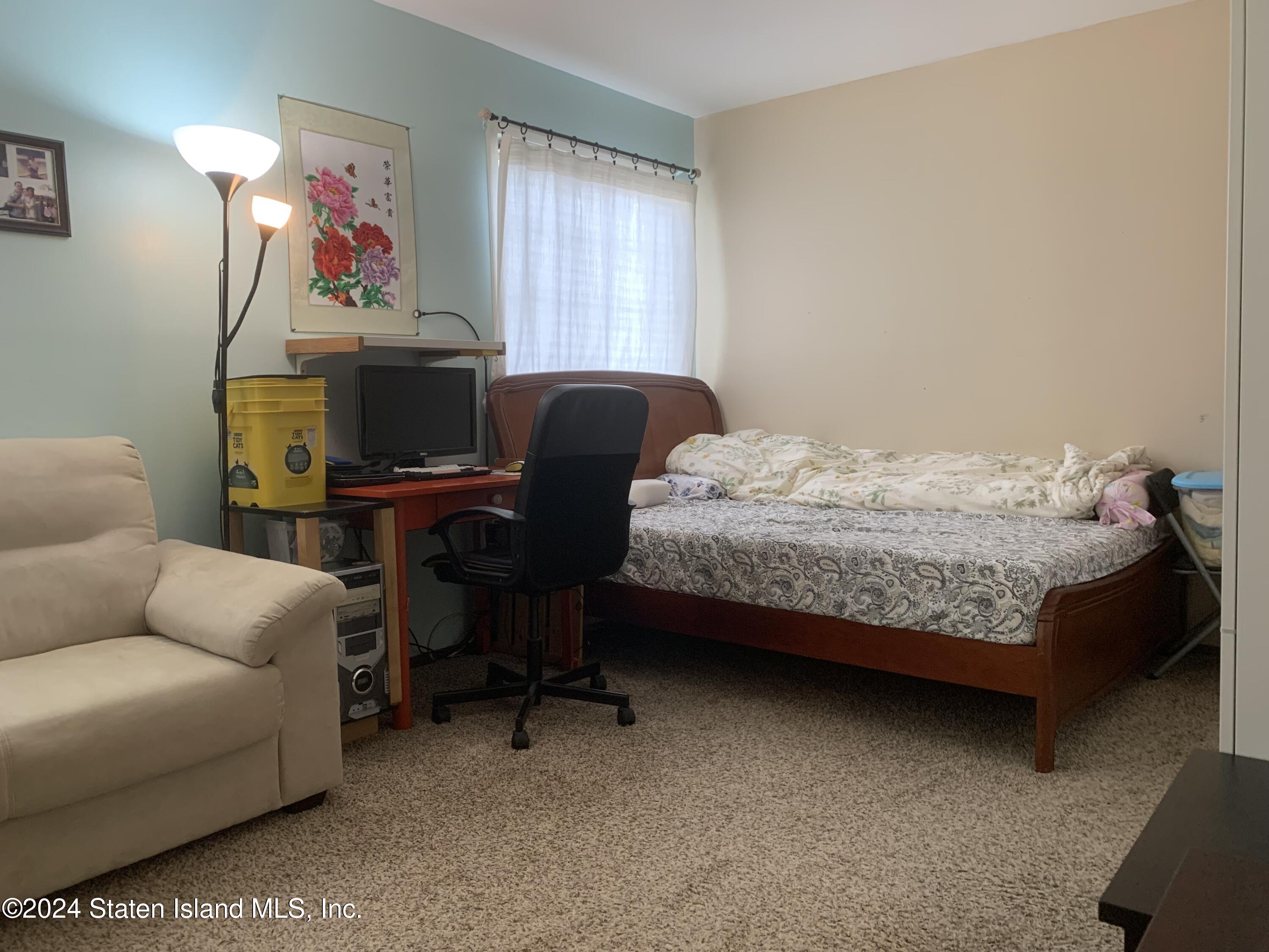 56 Saturn Lane, Staten Island, NY, 10314 image 9