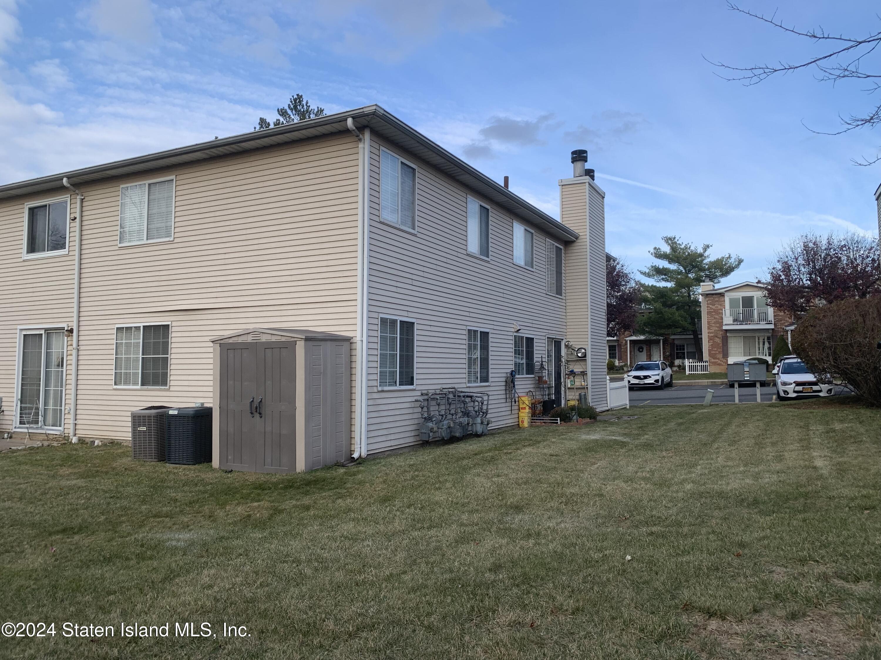 56 Saturn Lane, Staten Island, NY, 10314 image 13