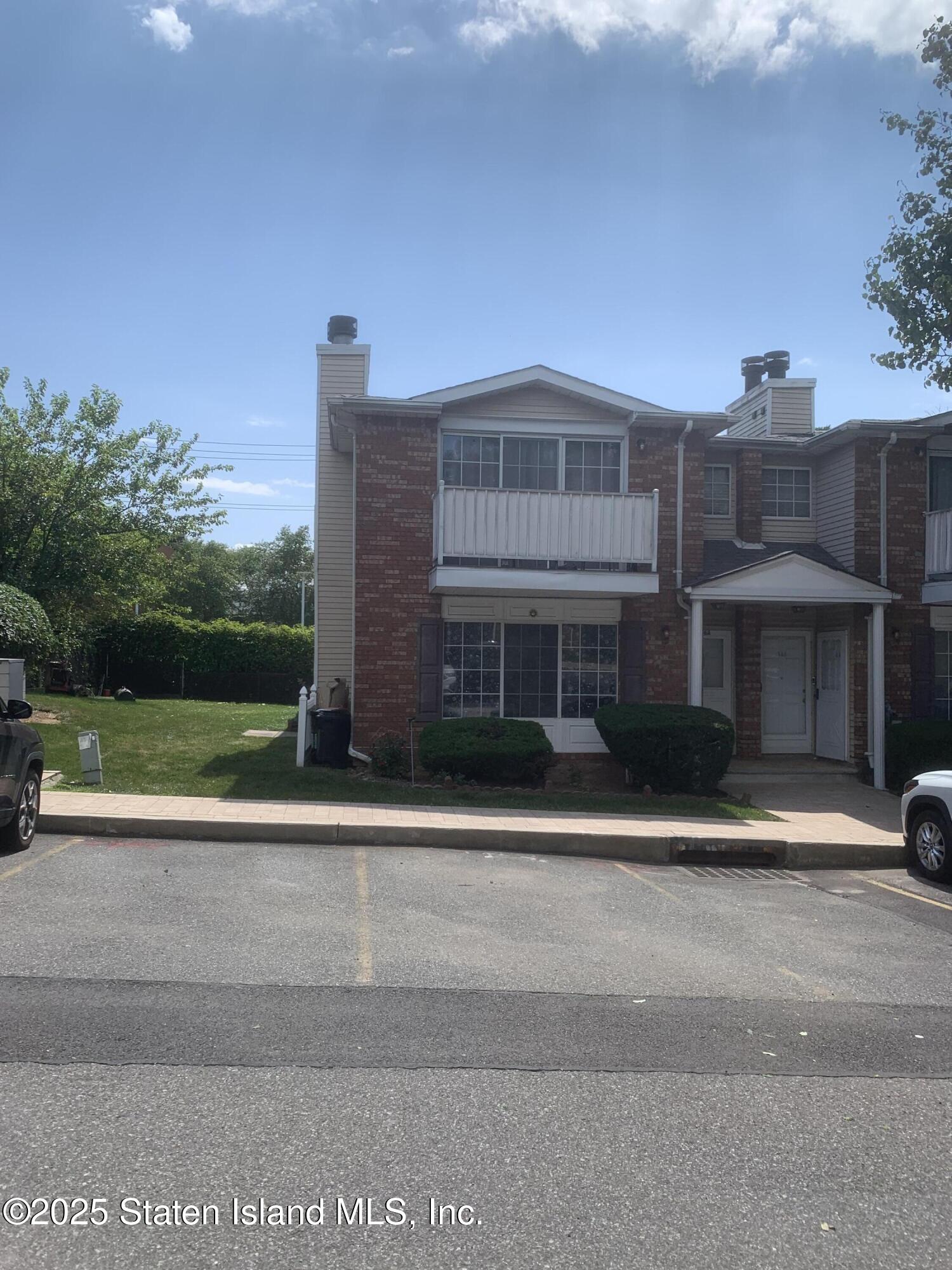 56 Saturn Lane, Staten Island, NY, 10314