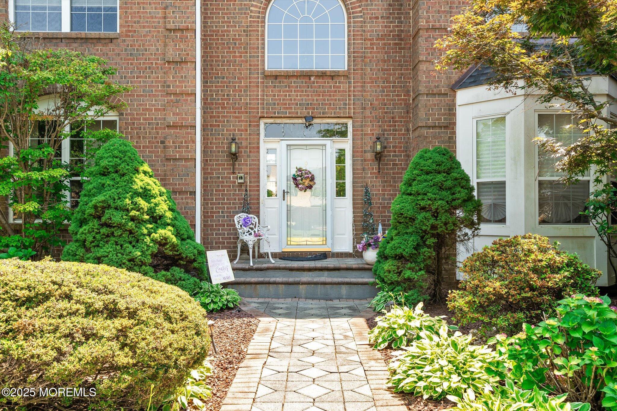 9 Denise Drive Image 3