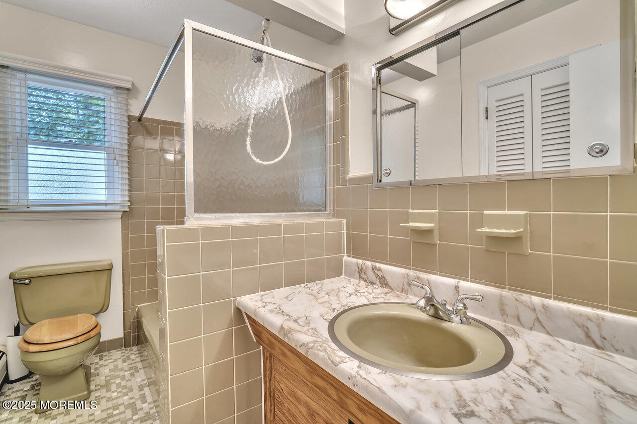 14 Wayland Drive, Matawan, NJ, 07747 image 18