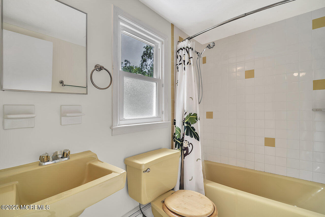 14 Wayland Drive, Matawan, NJ, 07747 image 19